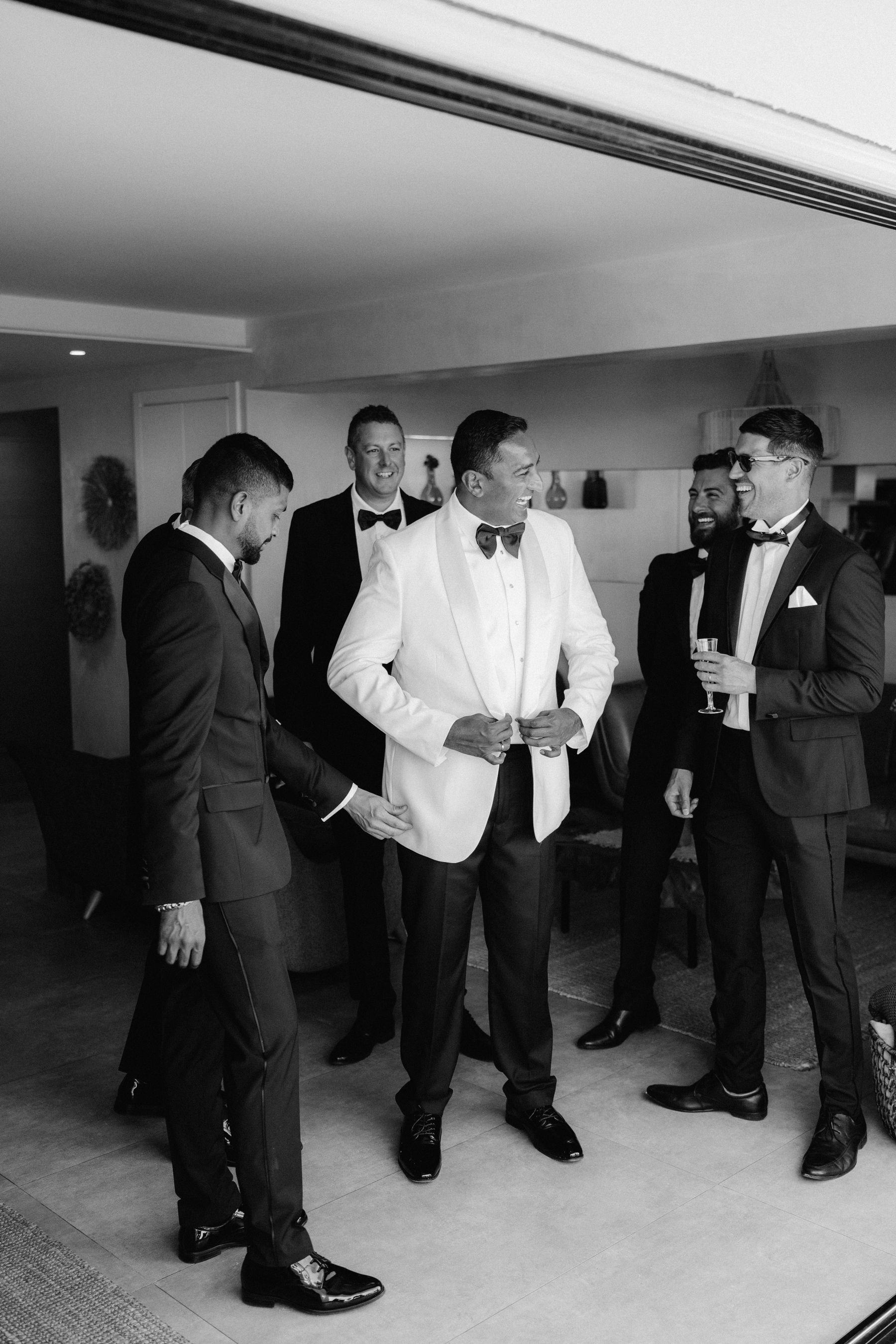 Frankie &amp; Sammy's Seaside Castle Wedding at Forte Da Cruz photo