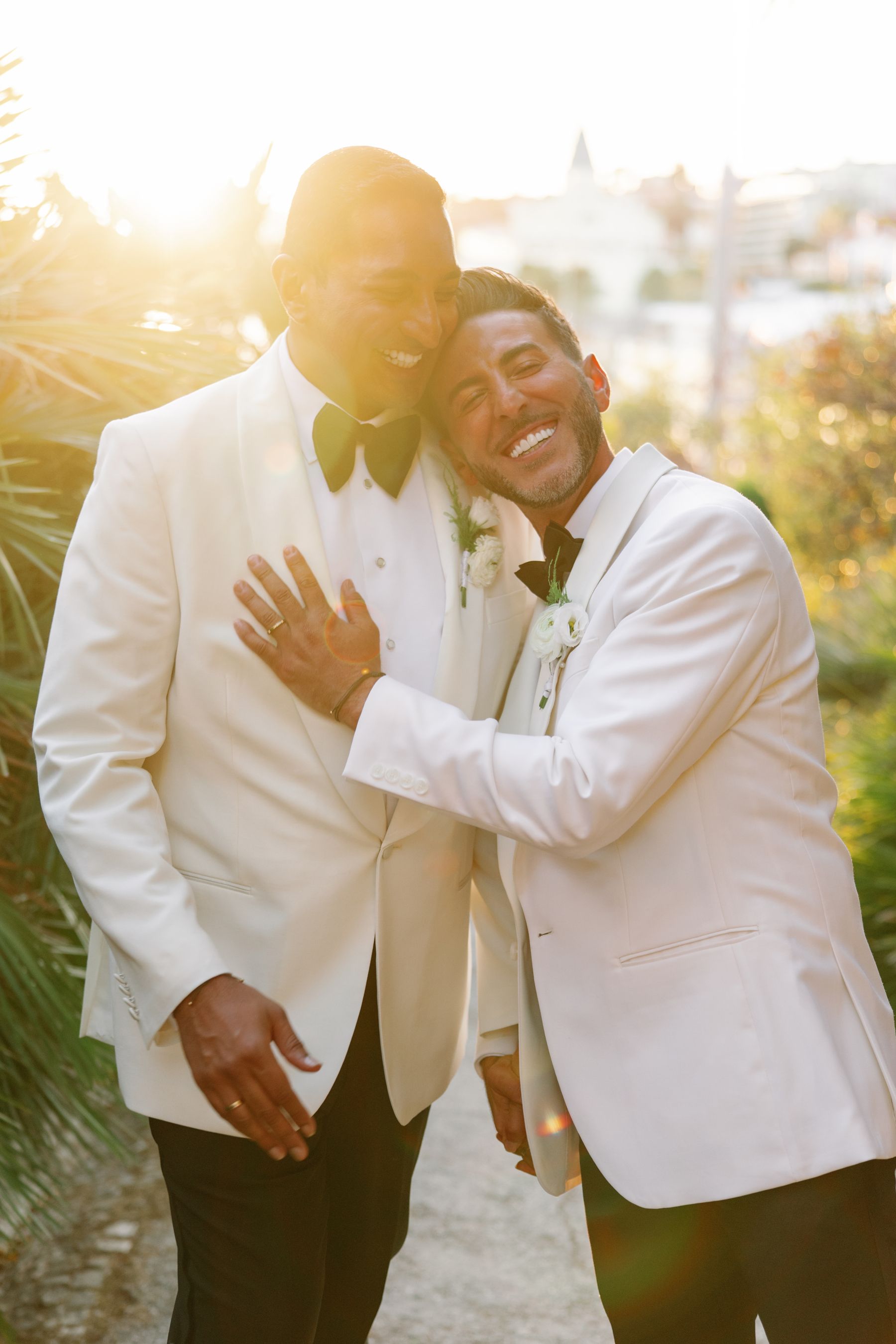 Frankie &amp; Sammy's Seaside Castle Wedding at Forte Da Cruz photo