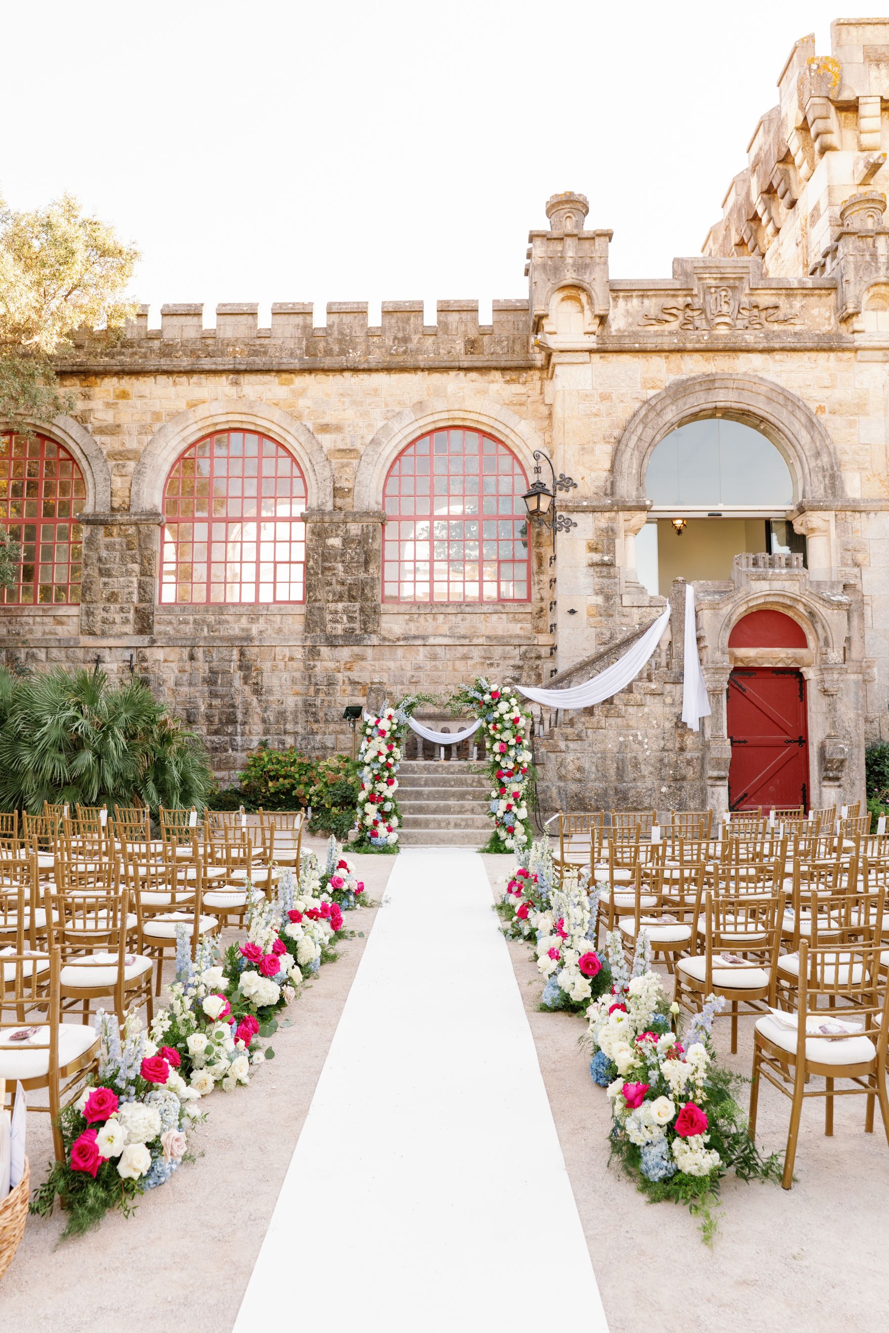 Frankie &amp; Sammy's Seaside Castle Wedding at Forte Da Cruz photo