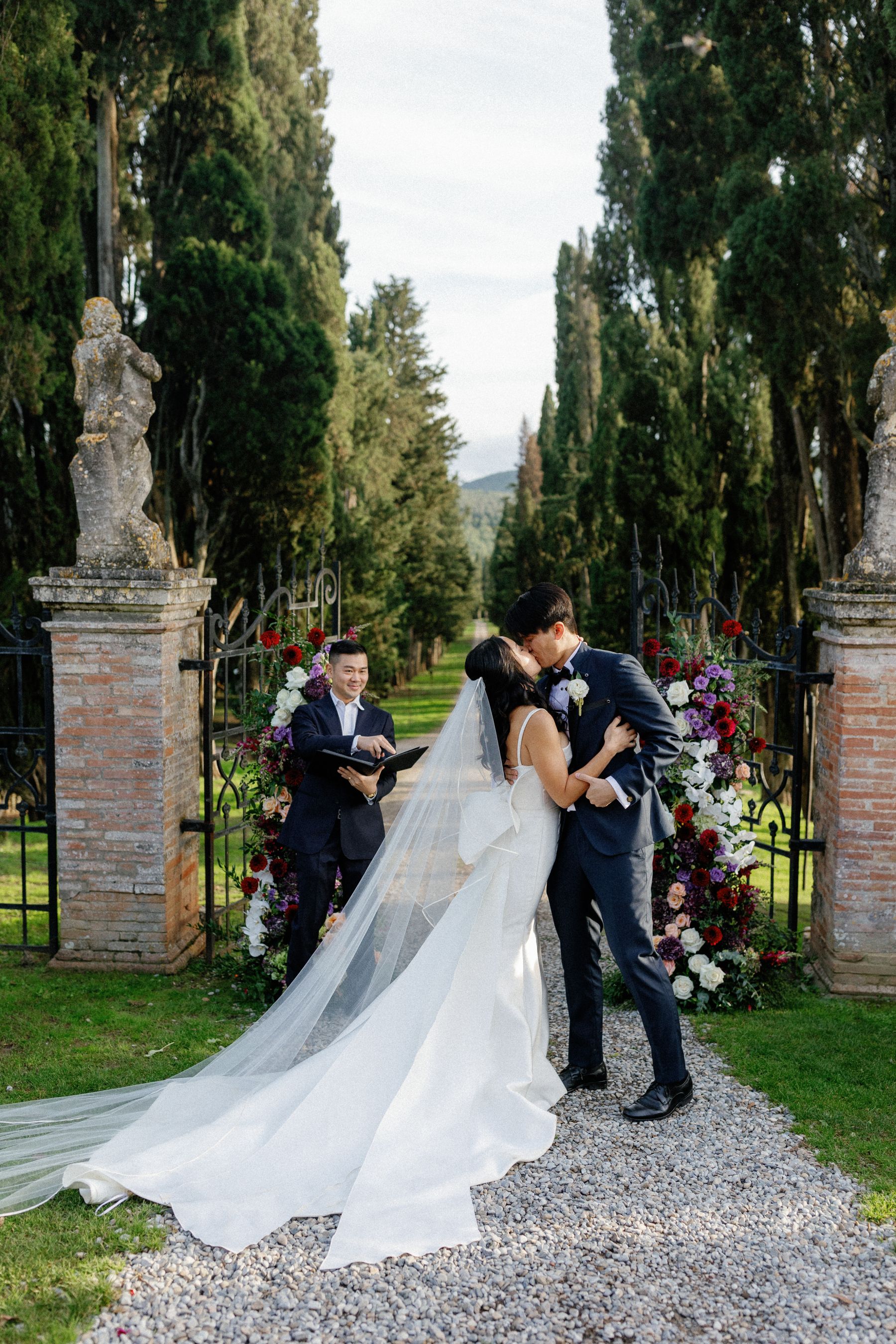 A Luxurious Tuscan Wedding at Borgo Stomennano: Cindy &amp; Charles's Italian Love Story photo