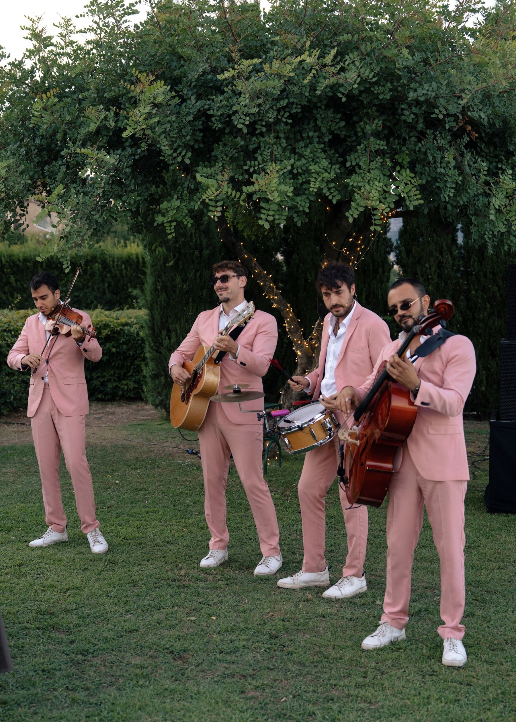 Maria &amp; Peter’s Enchanting Amalfi Coast Wedding at Villa Cimbrone photo