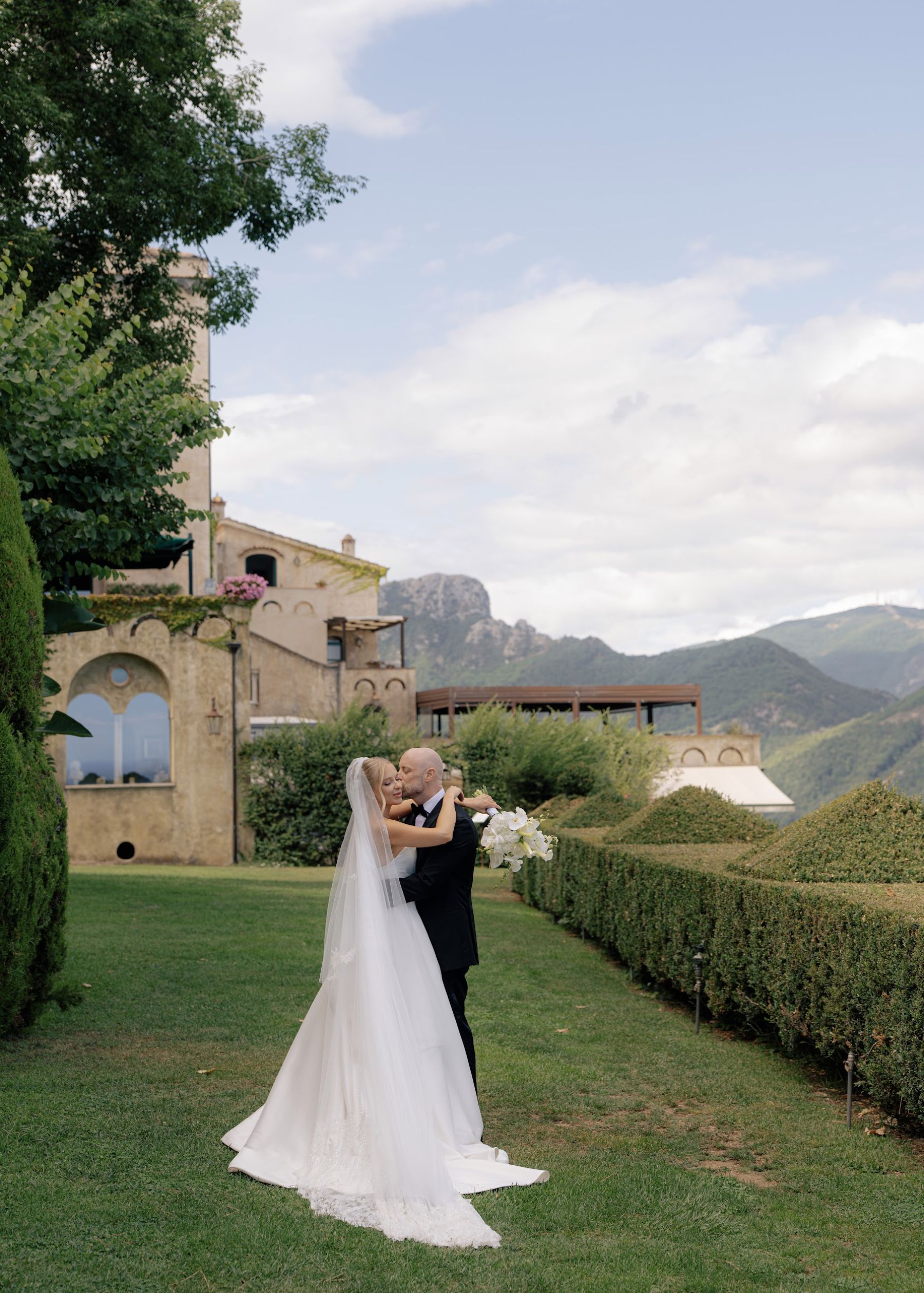 Maria &amp; Peter’s Enchanting Amalfi Coast Wedding at Villa Cimbrone photo