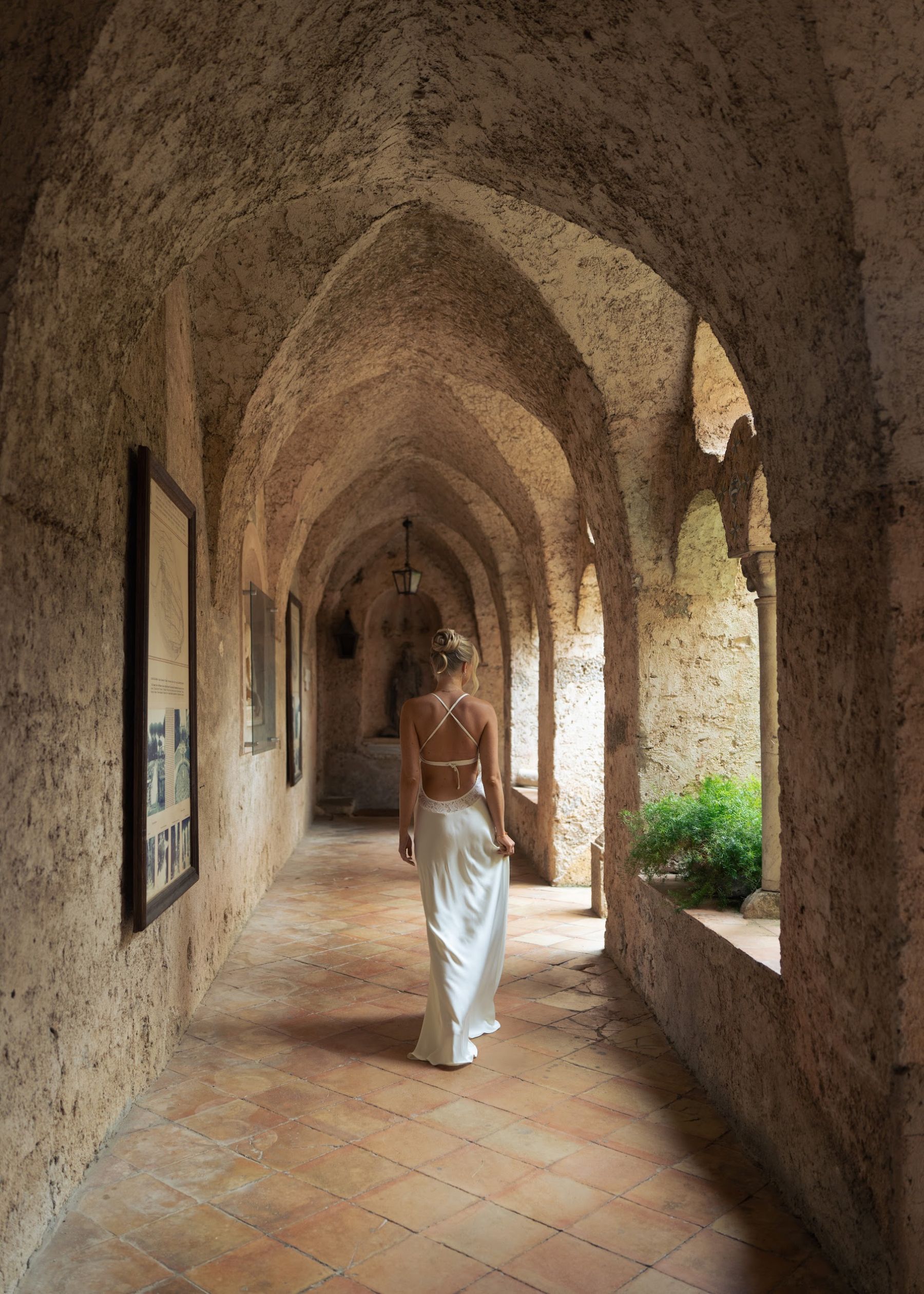 Maria &amp; Peter’s Enchanting Amalfi Coast Wedding at Villa Cimbrone photo