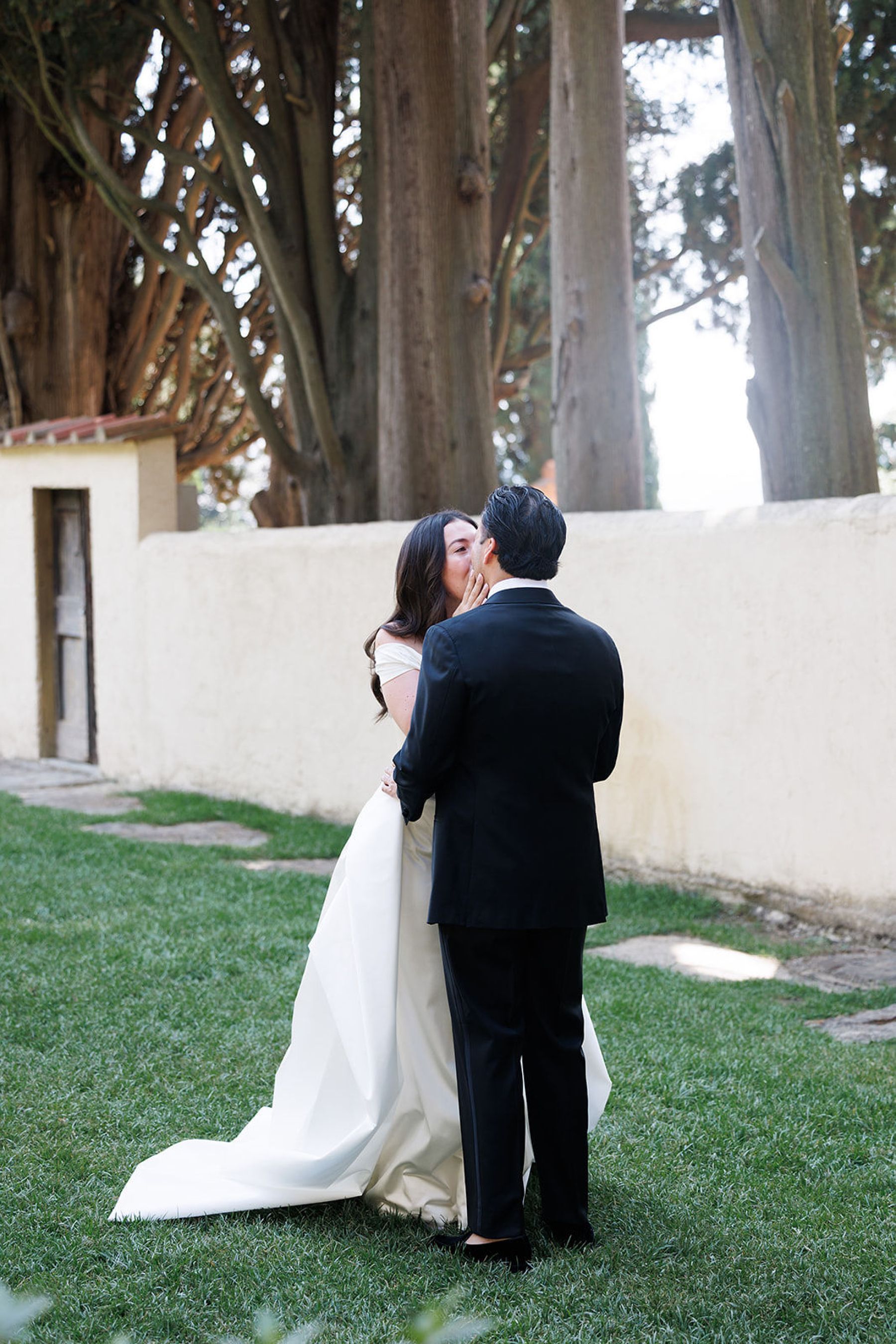 Kit &amp; Vinny’s Intimate Florence Wedding at Villa Gamberaia photo