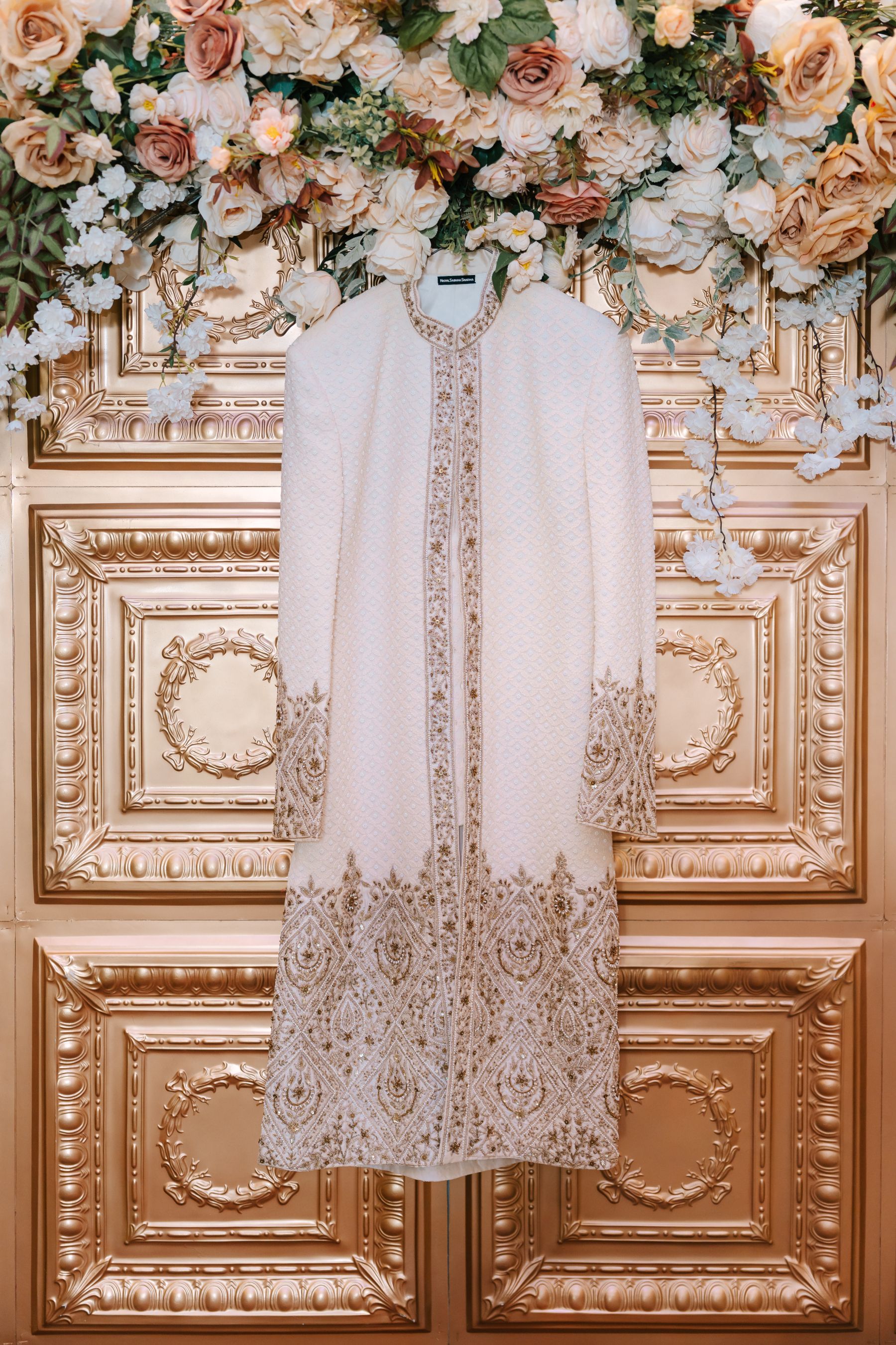 Jessica &amp; Raymond’s Colorful Indian Wedding at Evario Events Centre photo