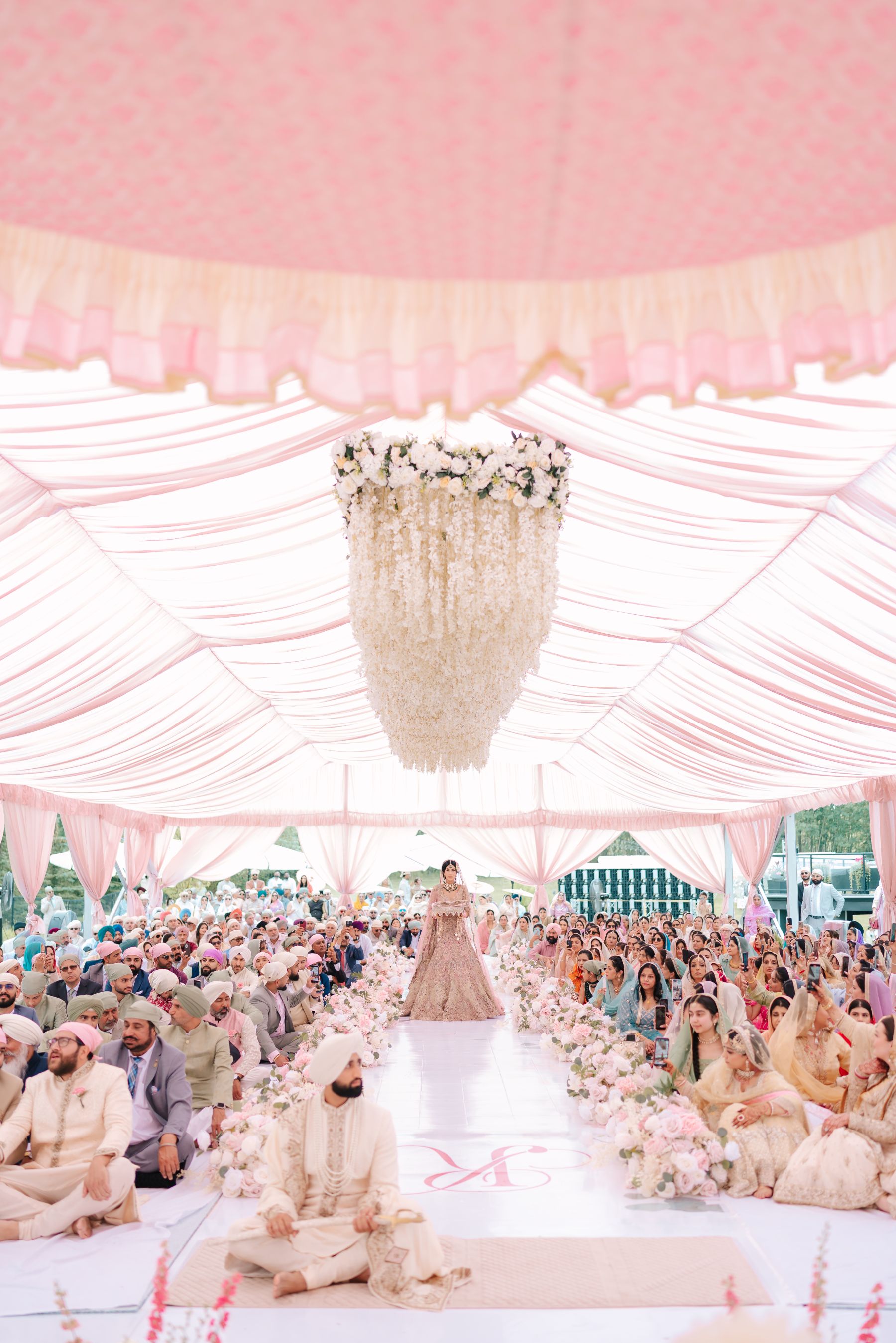 Jessica &amp; Raymond’s Colorful Indian Wedding at Evario Events Centre photo