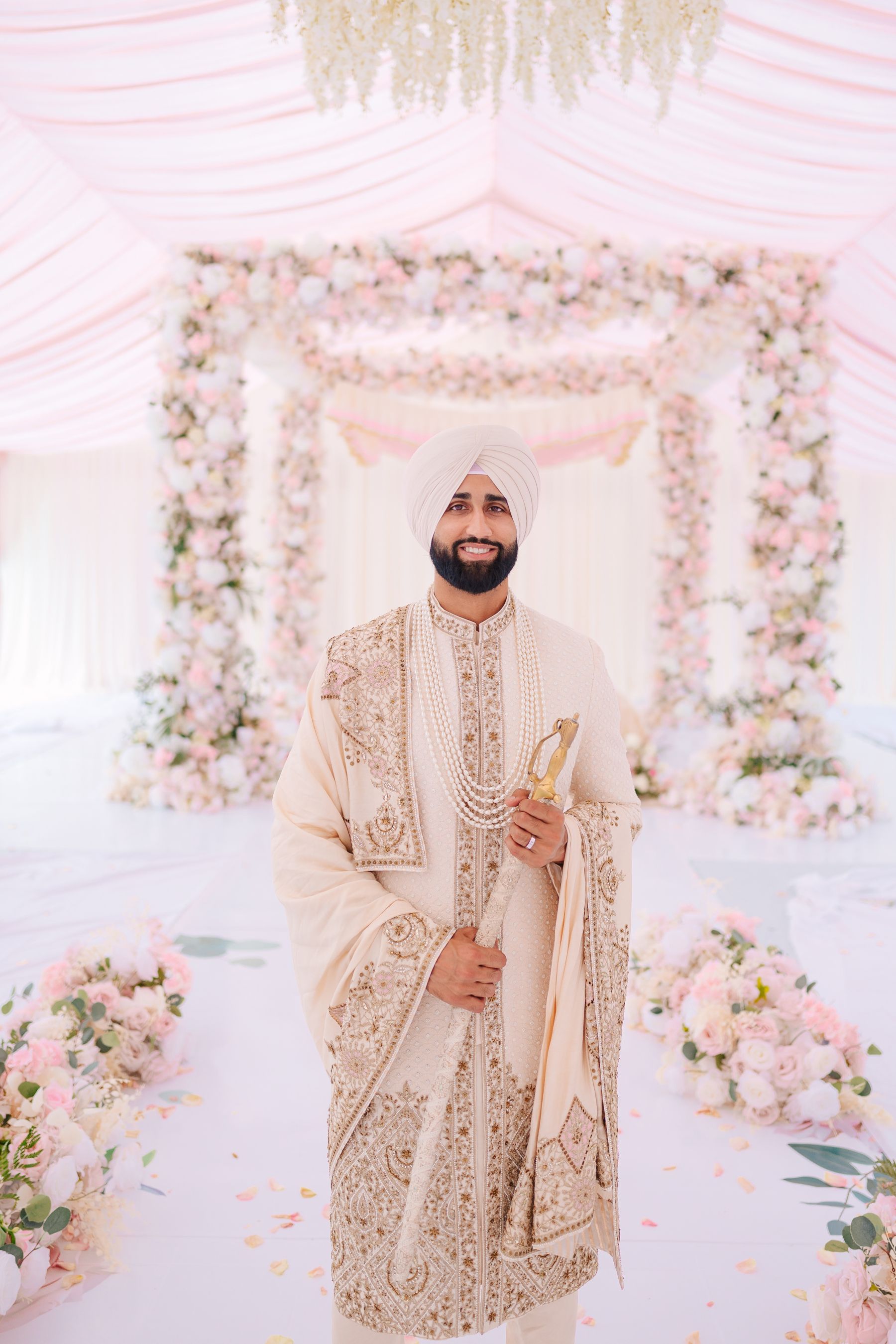 Jessica &amp; Raymond’s Colorful Indian Wedding at Evario Events Centre photo
