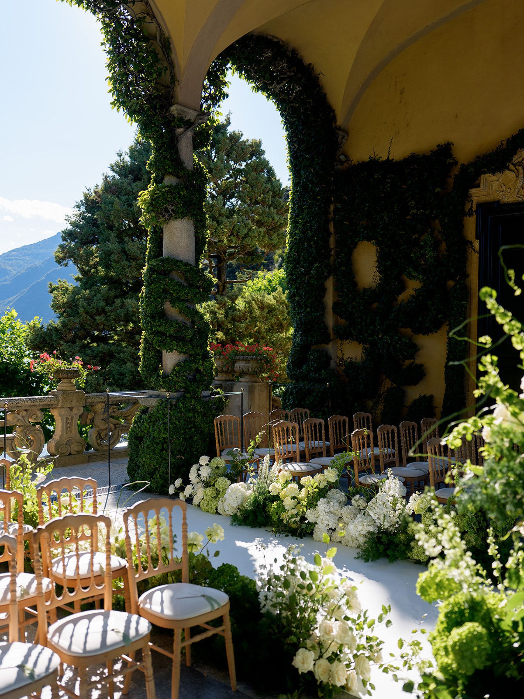 Nila and Mike's Timeless Lake Como Wedding at Villa Del Balbianello photo