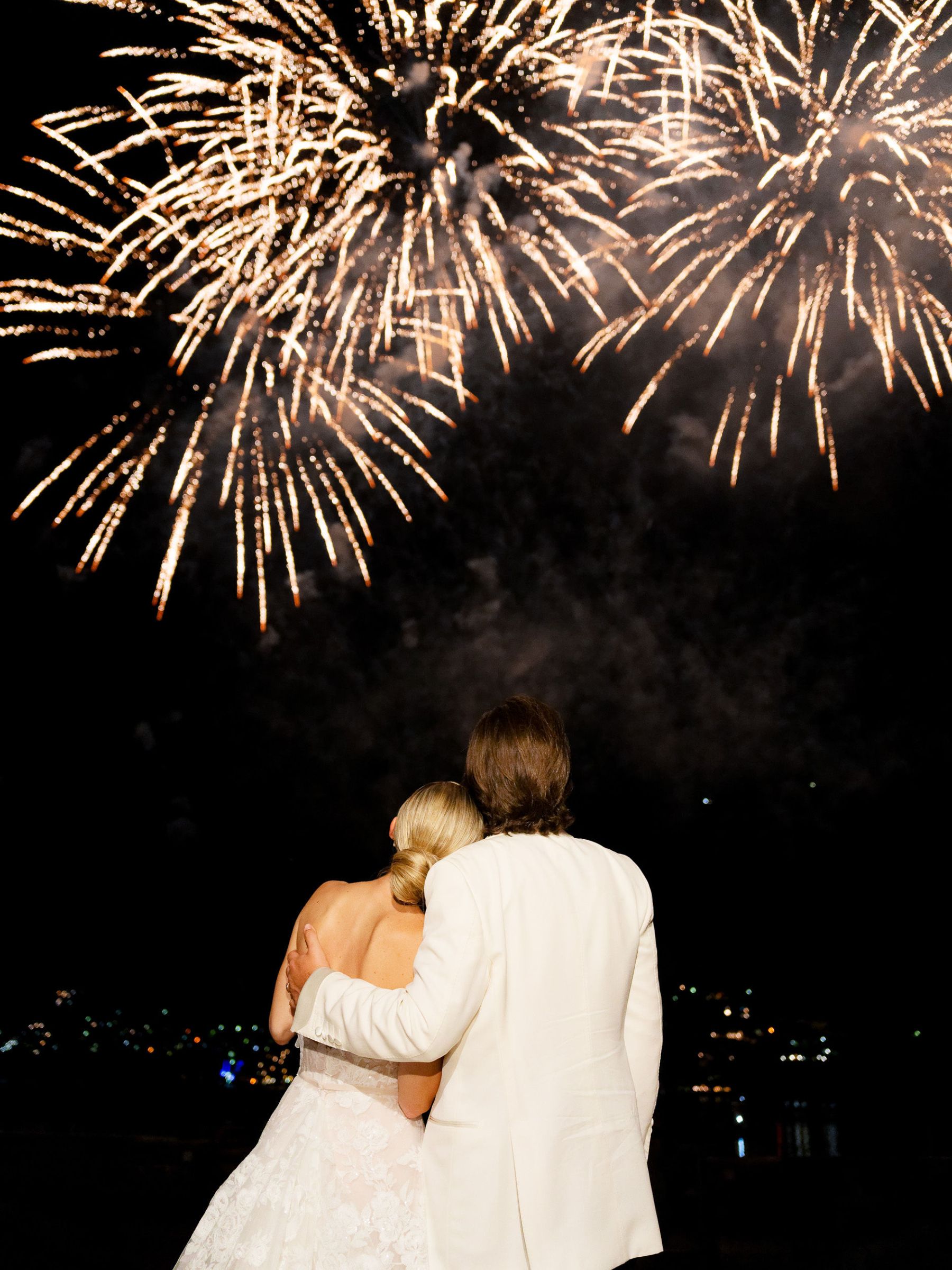 Jacquelyn &amp; Nick's Timeless Gatsby-Inspired Wedding at Villa Erba photo