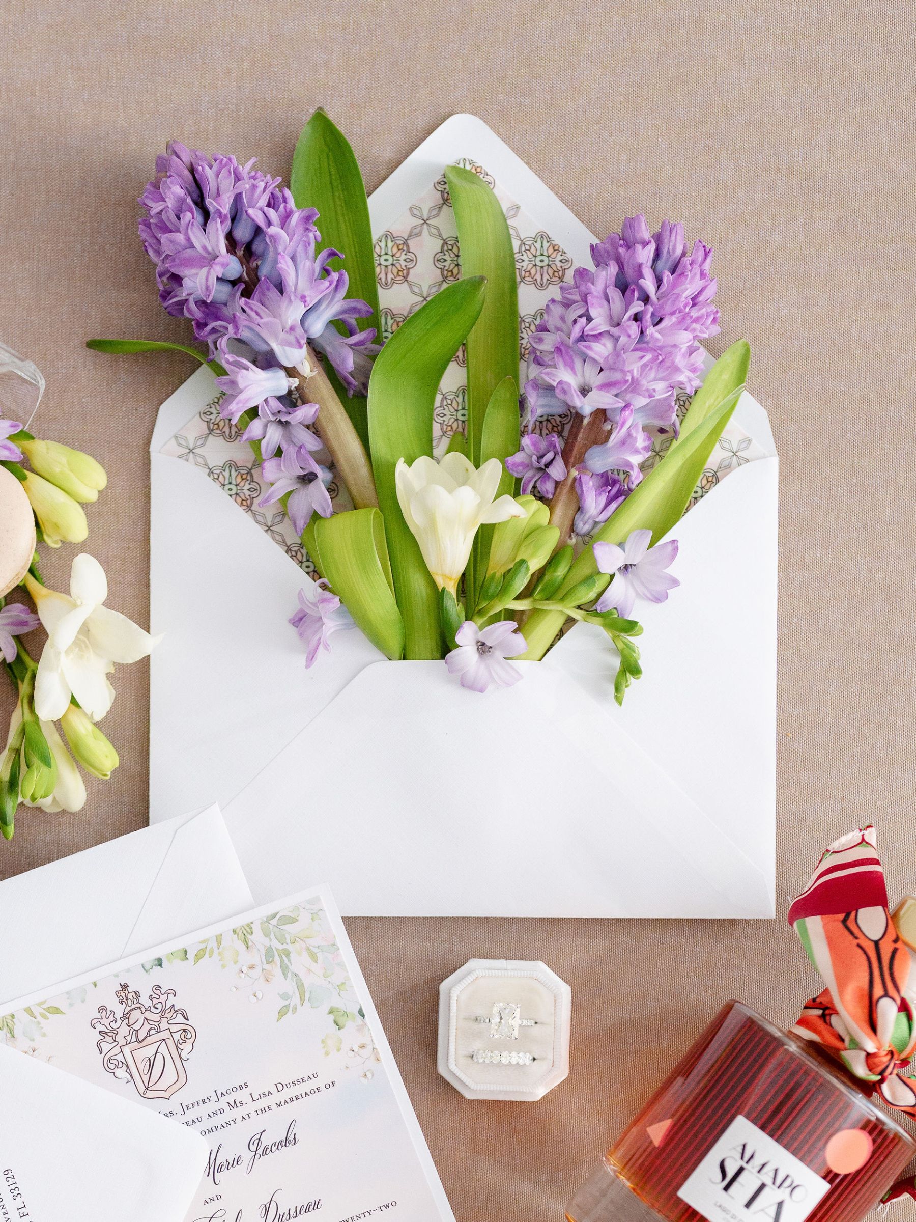 Jacquelyn &amp; Nick's Timeless Gatsby-Inspired Wedding at Villa Erba photo