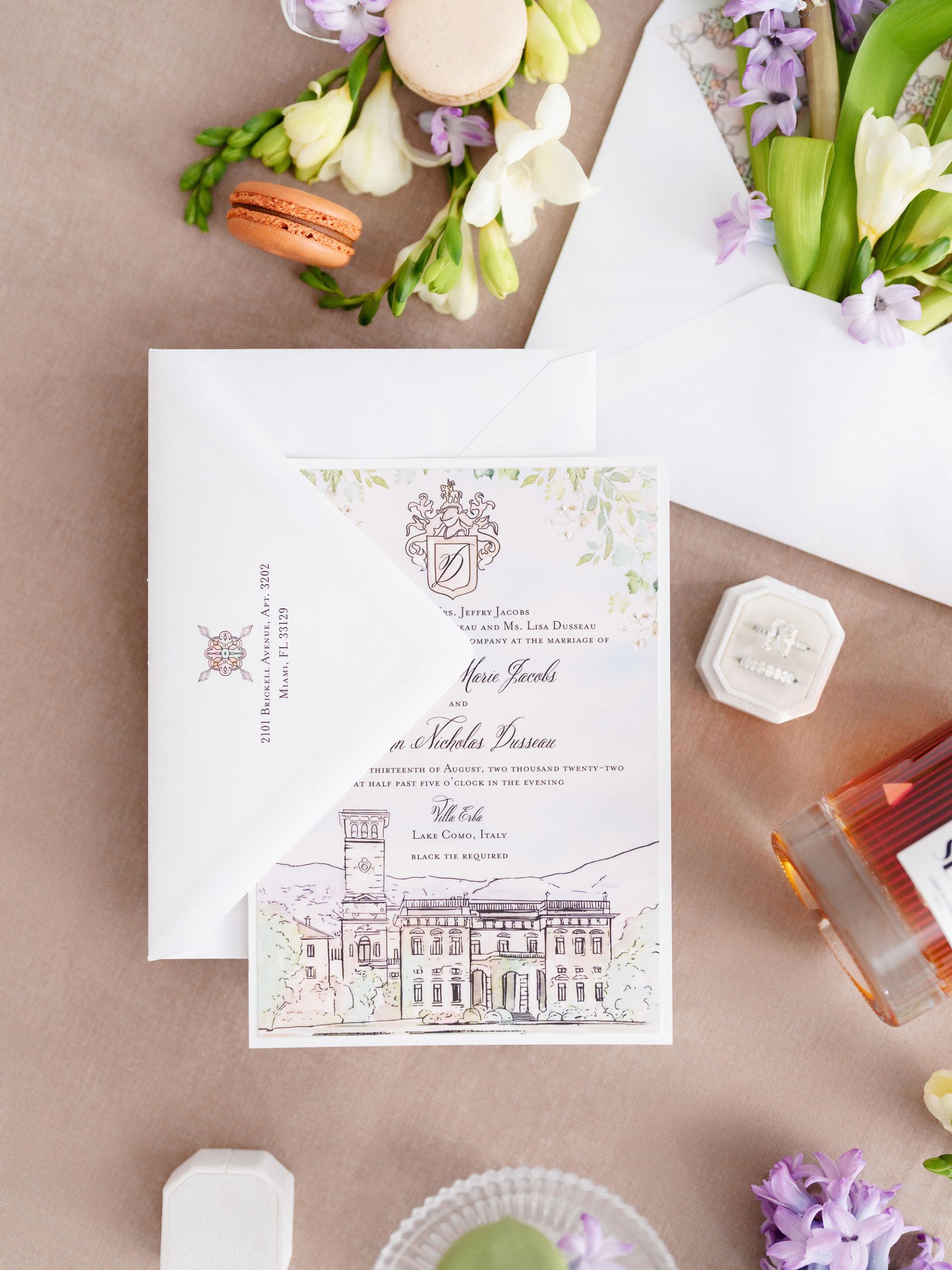 Jacquelyn &amp; Nick's Timeless Gatsby-Inspired Wedding at Villa Erba photo