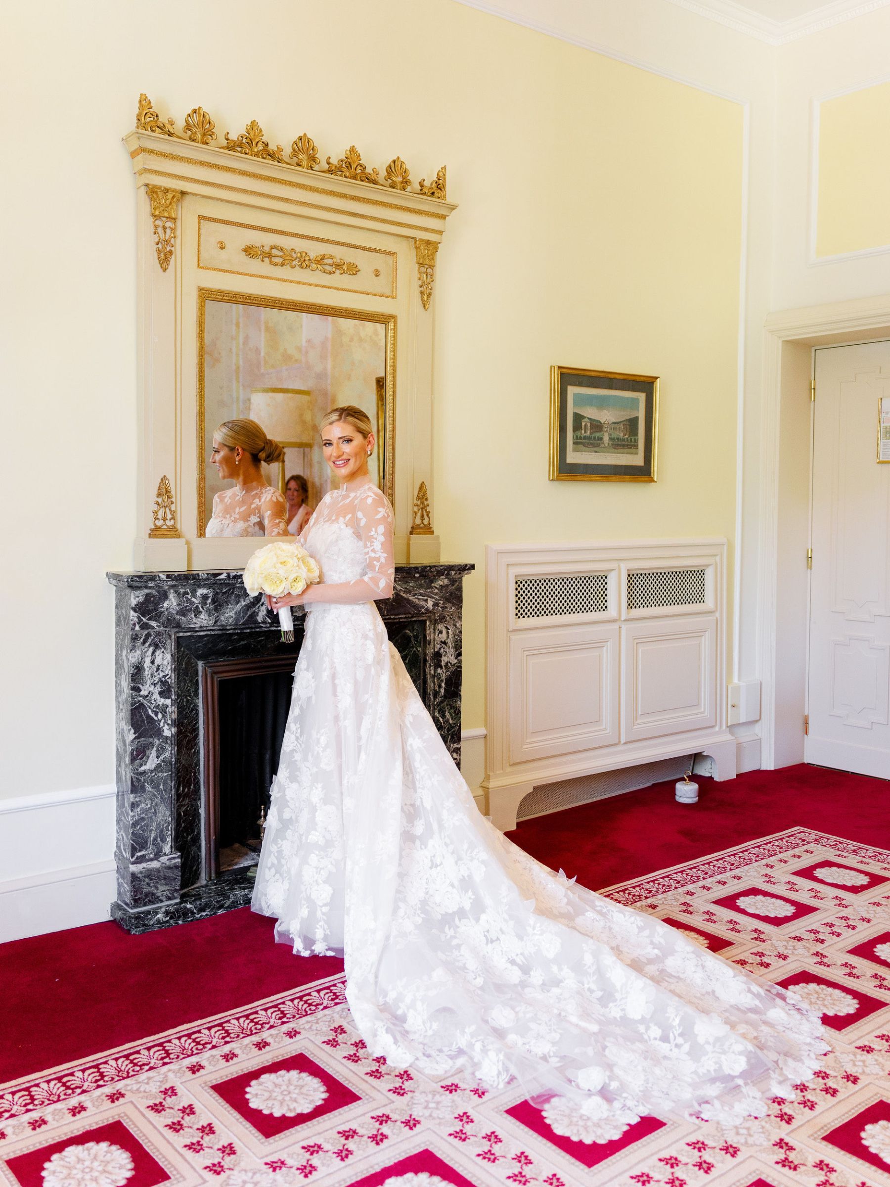 Jacquelyn &amp; Nick's Timeless Gatsby-Inspired Wedding at Villa Erba photo