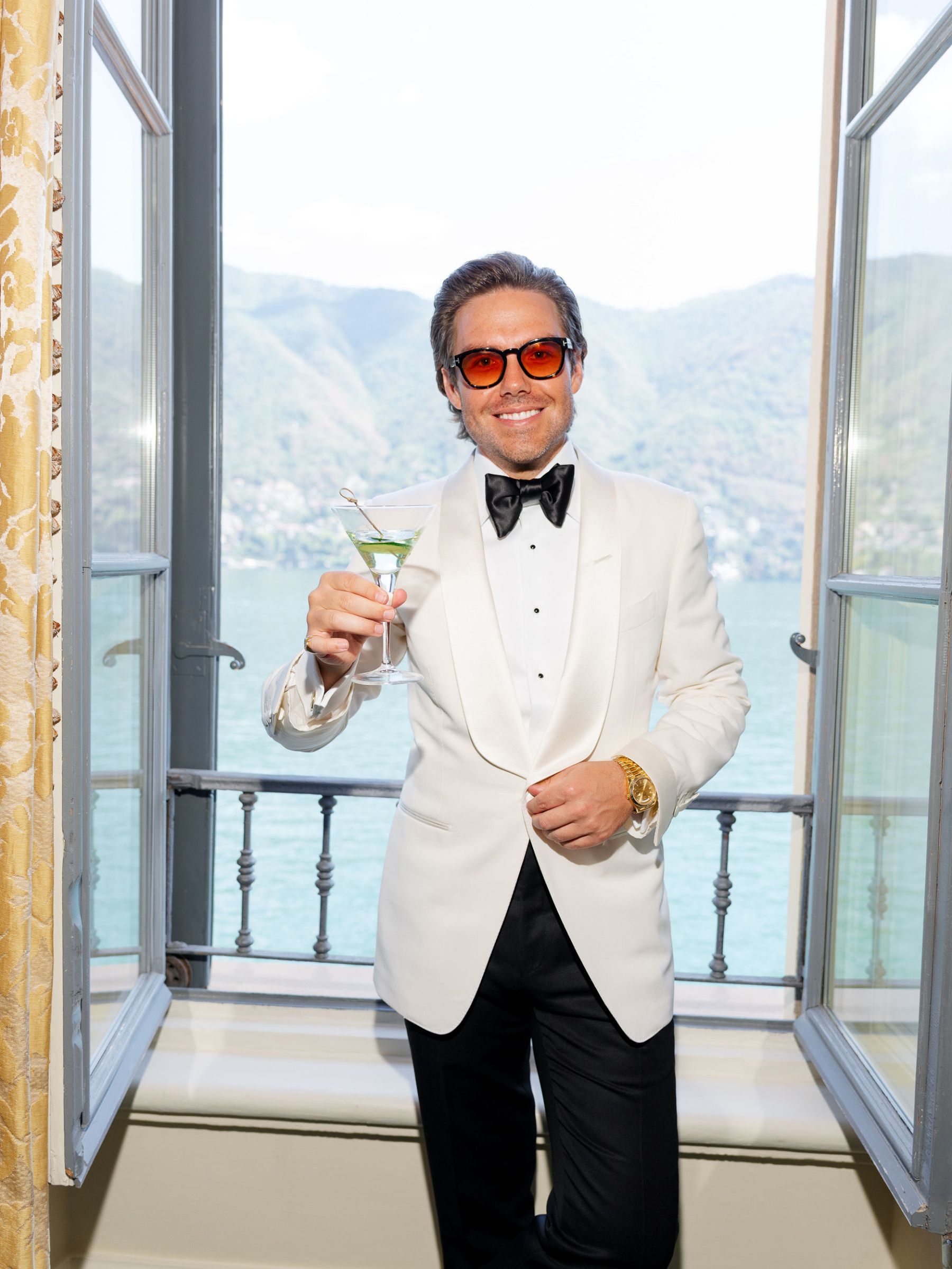 Jacquelyn &amp; Nick's Timeless Gatsby-Inspired Wedding at Villa Erba photo