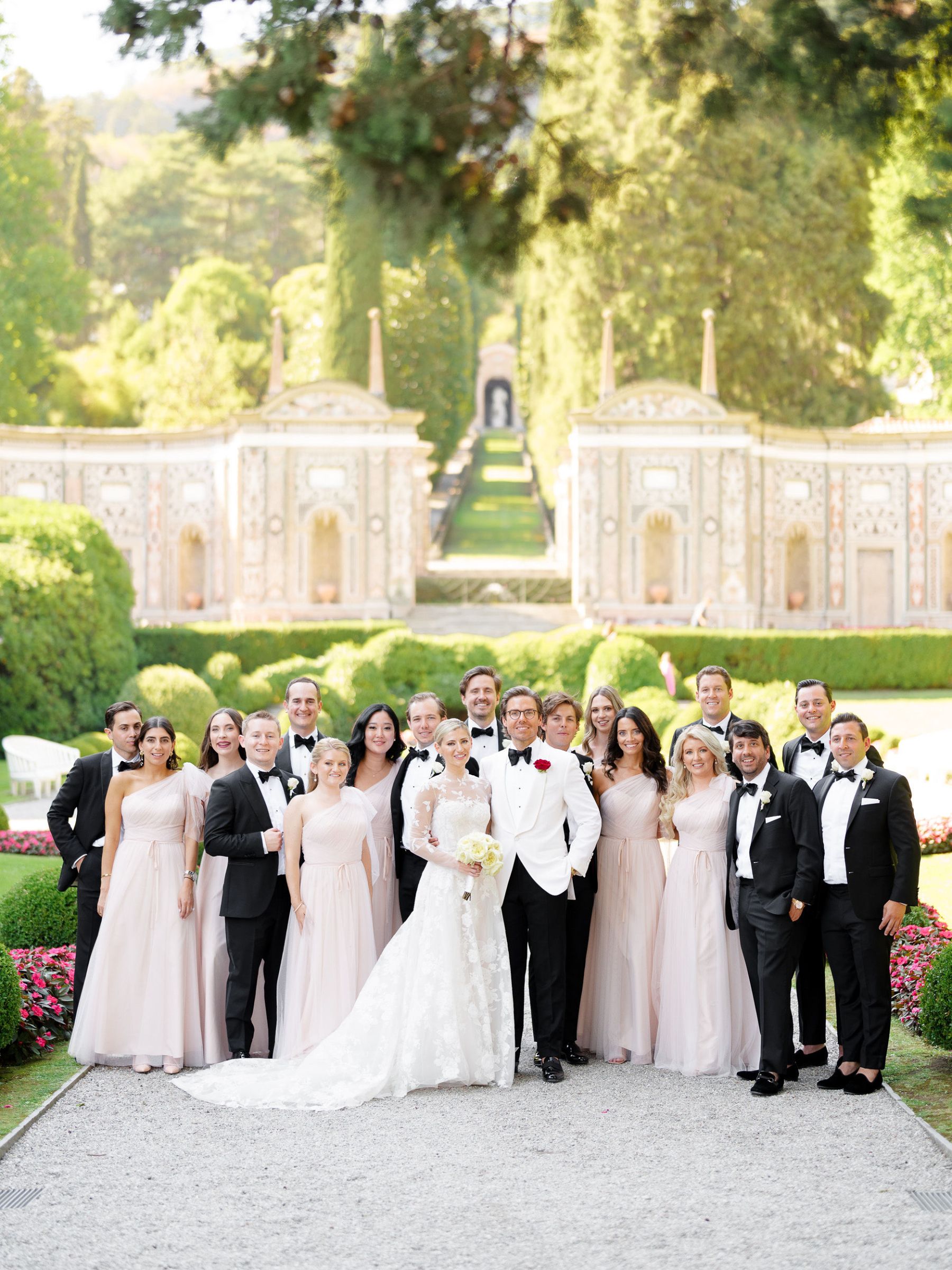 Jacquelyn &amp; Nick's Timeless Gatsby-Inspired Wedding at Villa Erba photo