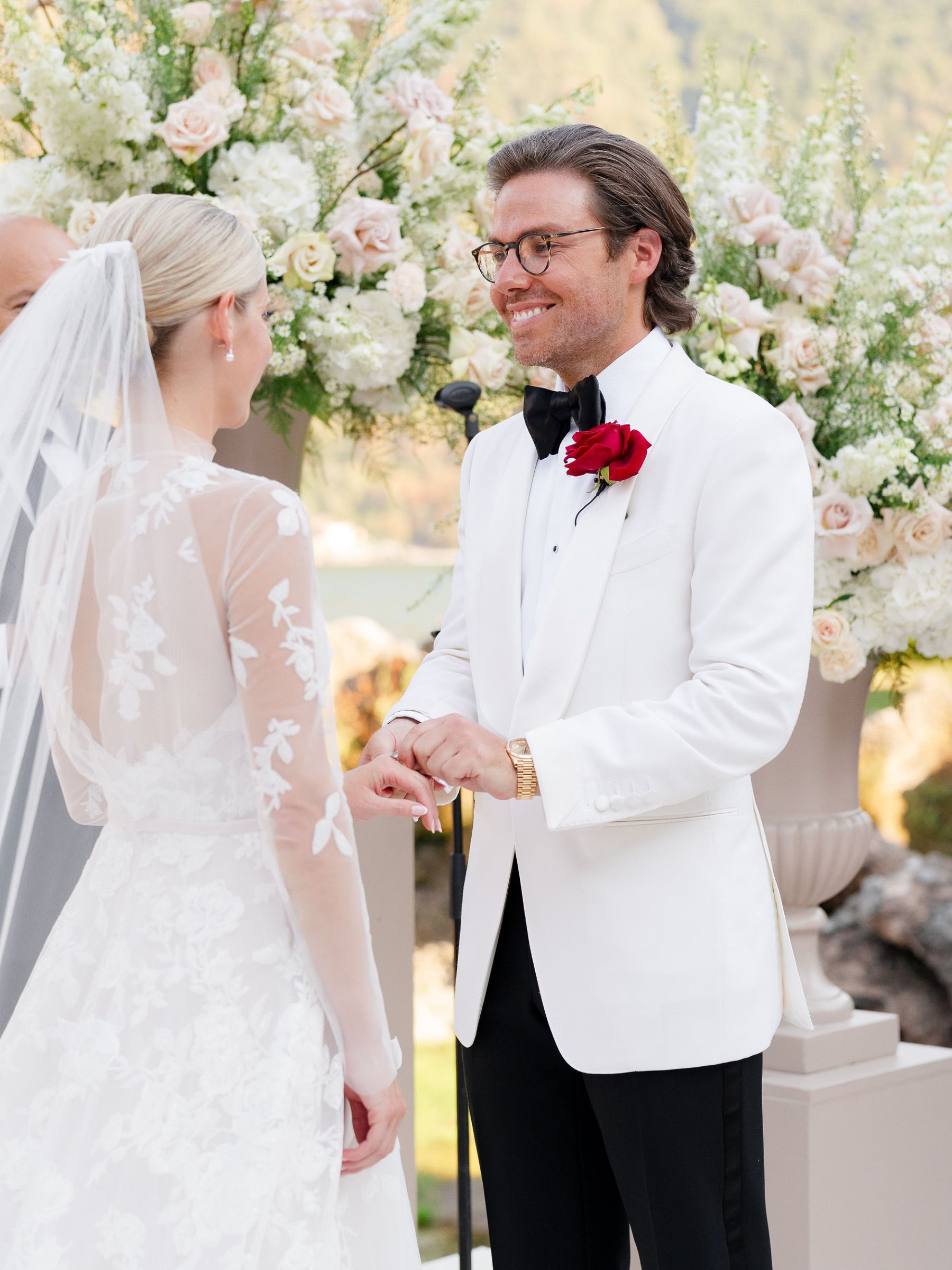 Jacquelyn &amp; Nick's Timeless Gatsby-Inspired Wedding at Villa Erba photo