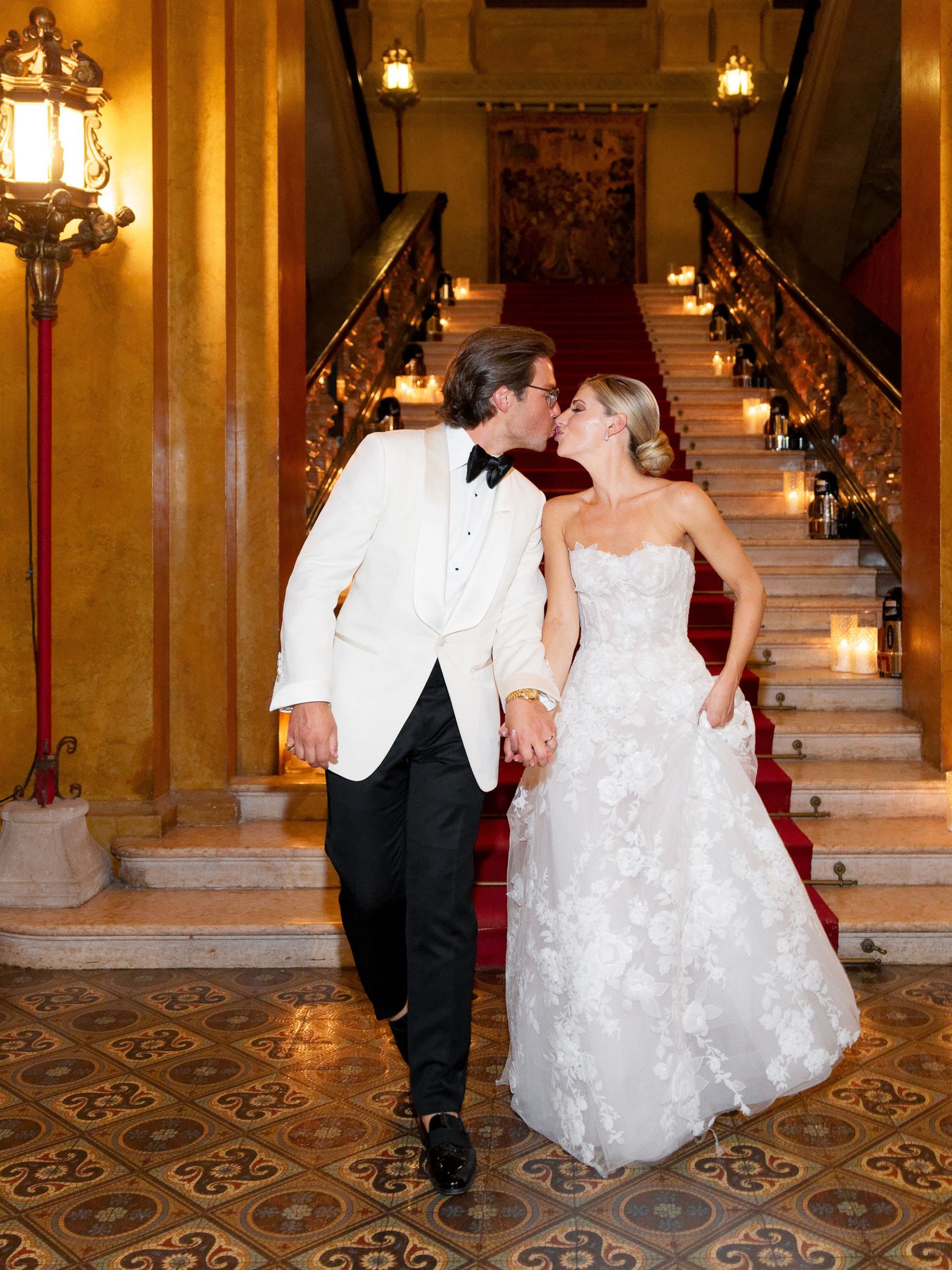 Jacquelyn &amp; Nick's Timeless Gatsby-Inspired Wedding at Villa Erba photo