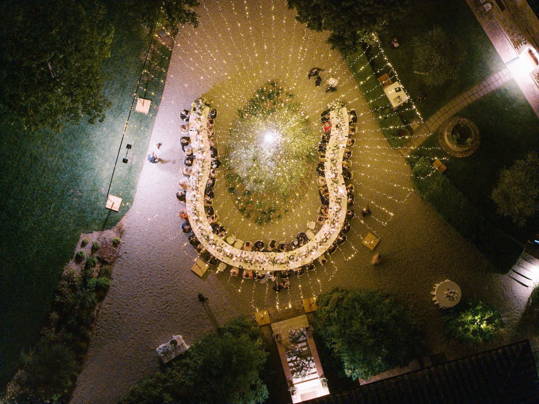 Vines, Vows &amp; Vintage Blooms: Hannah &amp; Timothy's Tuscan Wedding at Ombroneta photo
