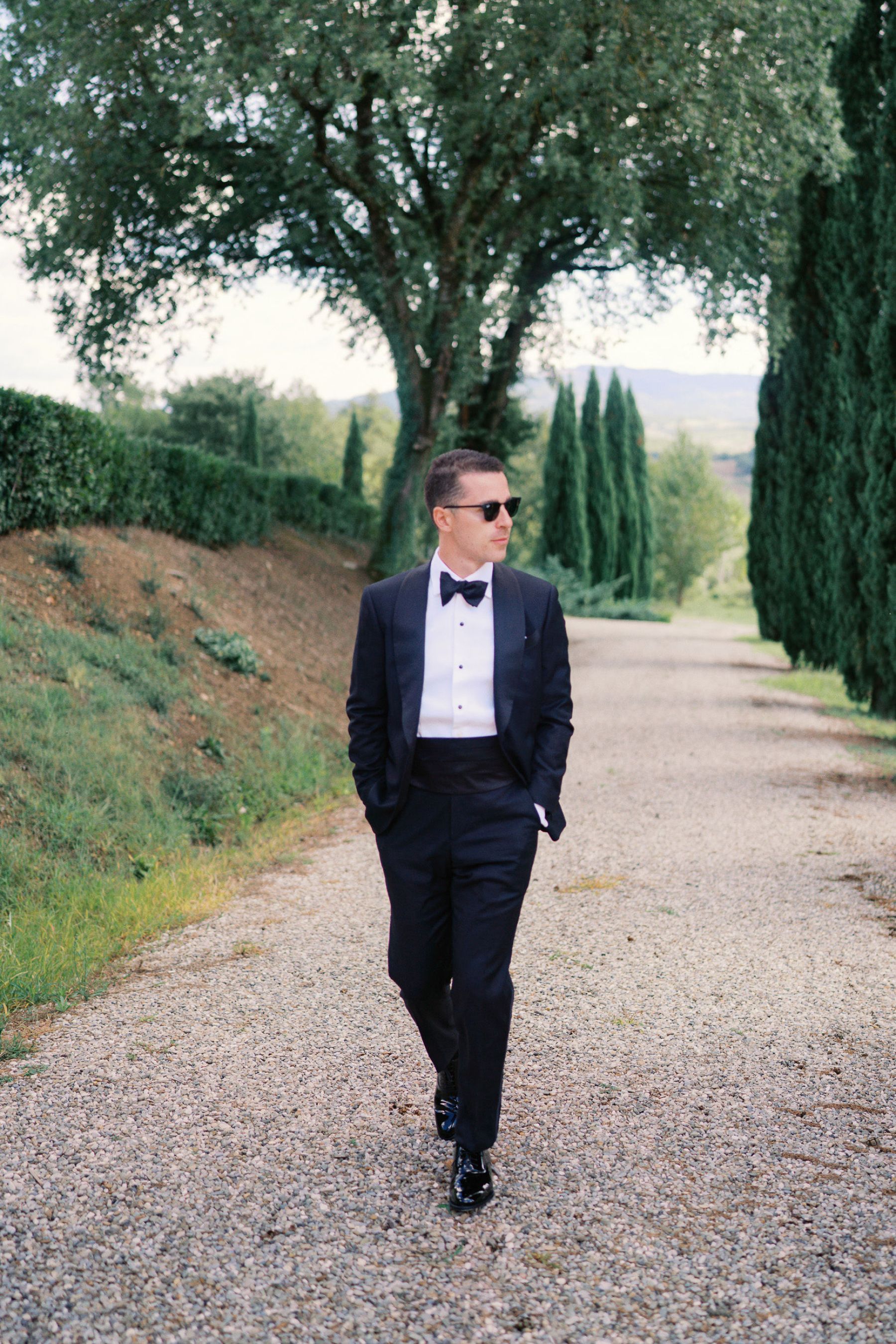 Vines, Vows &amp; Vintage Blooms: Hannah &amp; Timothy's Tuscan Wedding at Ombroneta photo