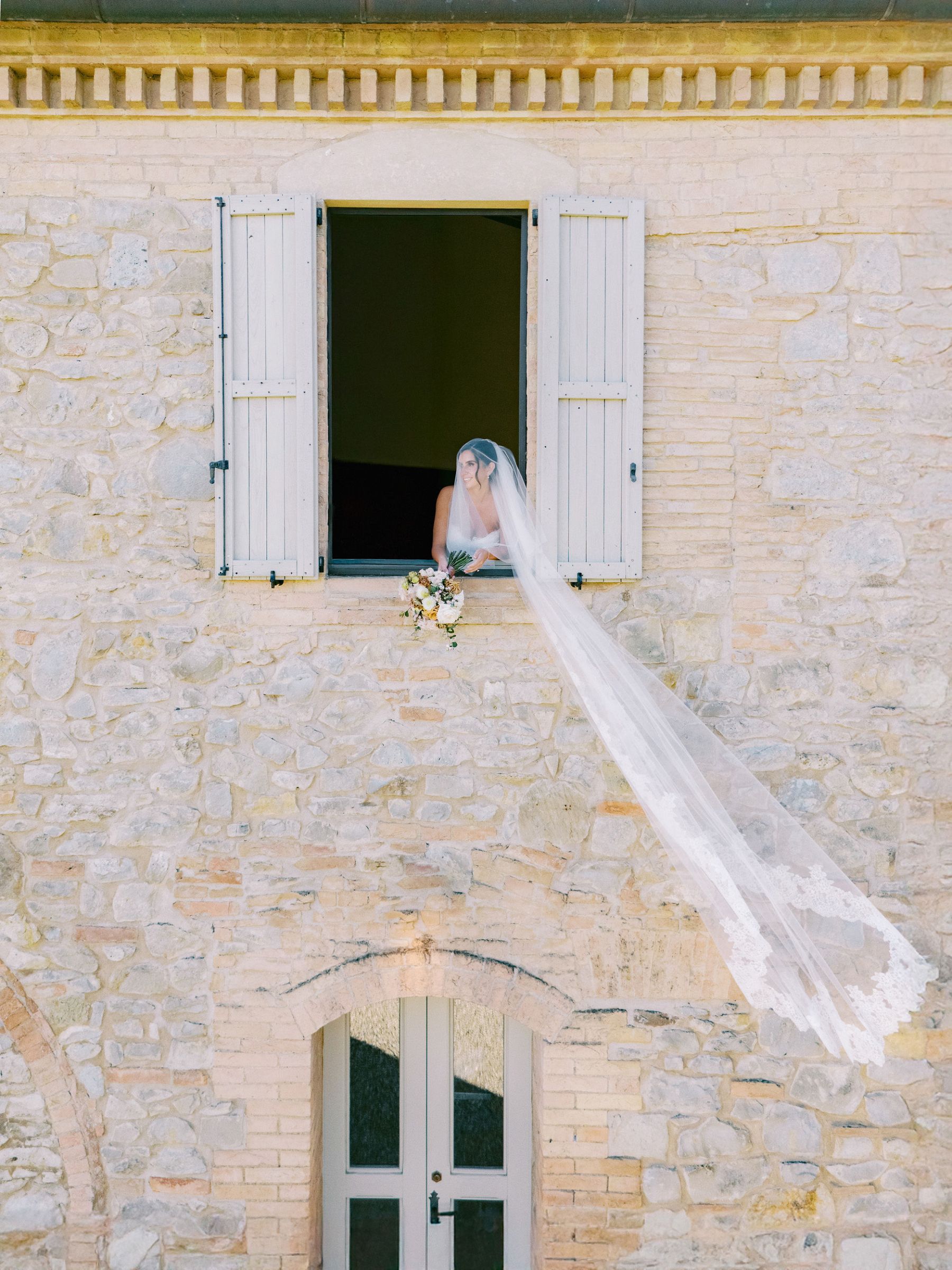 Vines, Vows &amp; Vintage Blooms: Hannah &amp; Timothy's Tuscan Wedding at Ombroneta photo