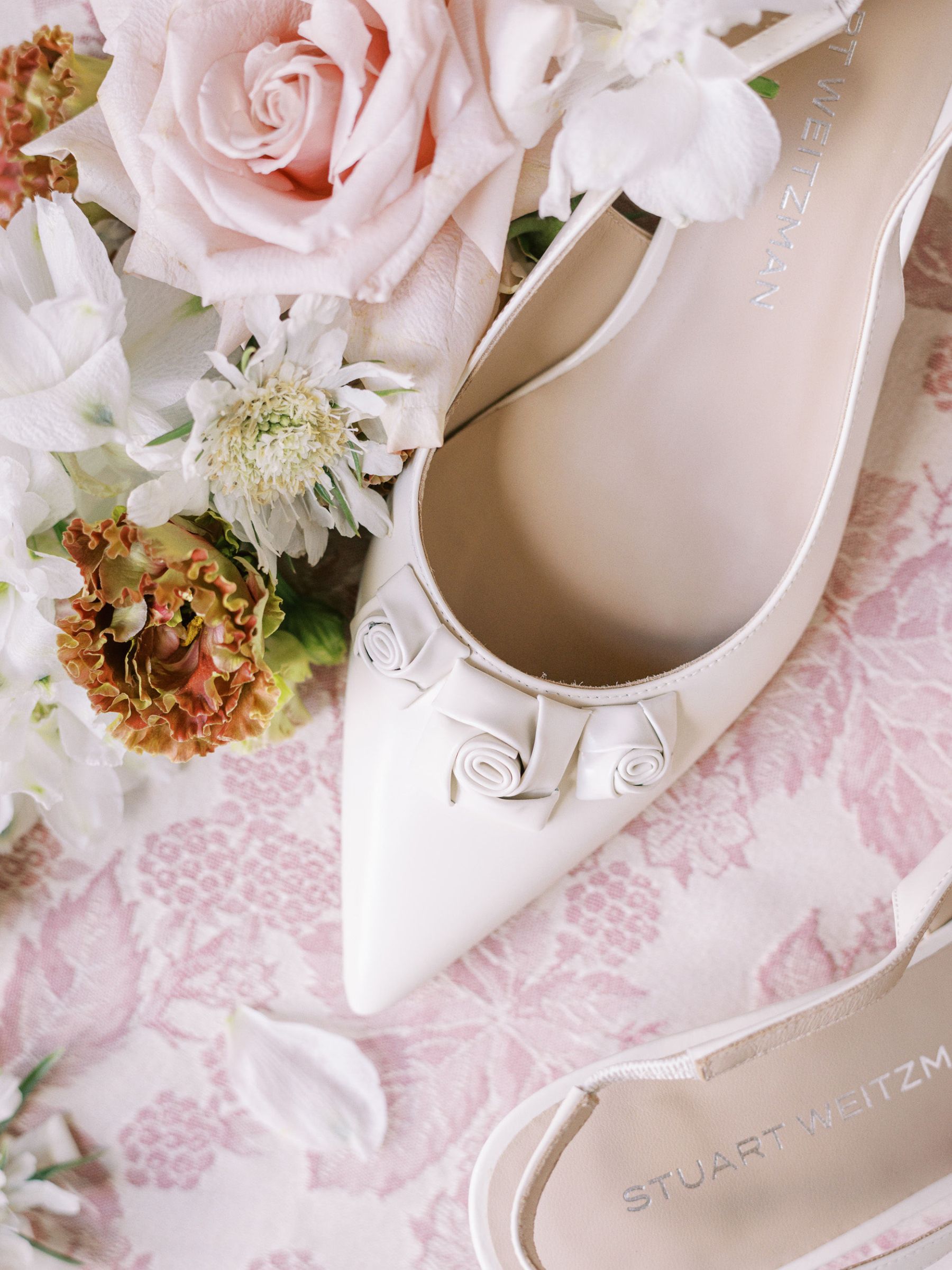 Vines, Vows &amp; Vintage Blooms: Hannah &amp; Timothy's Tuscan Wedding at Ombroneta photo