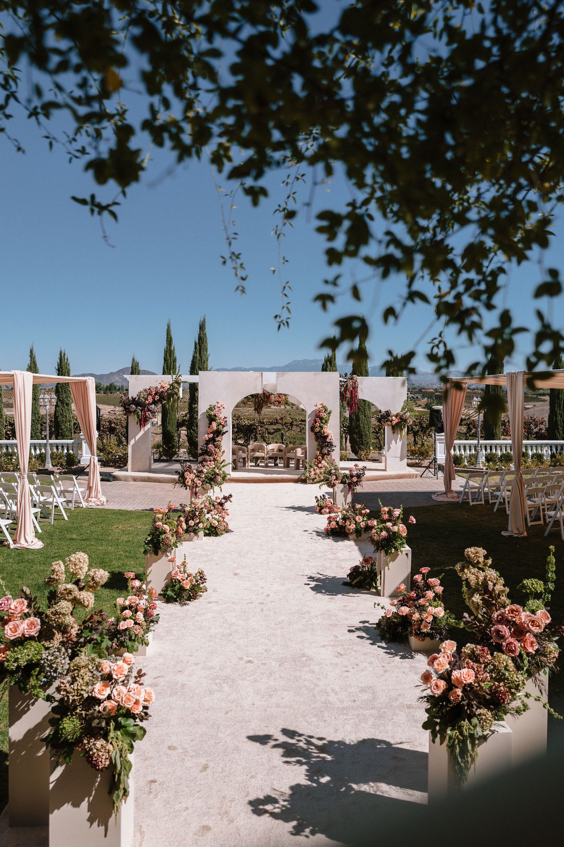 Zoey &amp; Deven's Elegant Indian Wedding at Mount Palomar Winery photo
