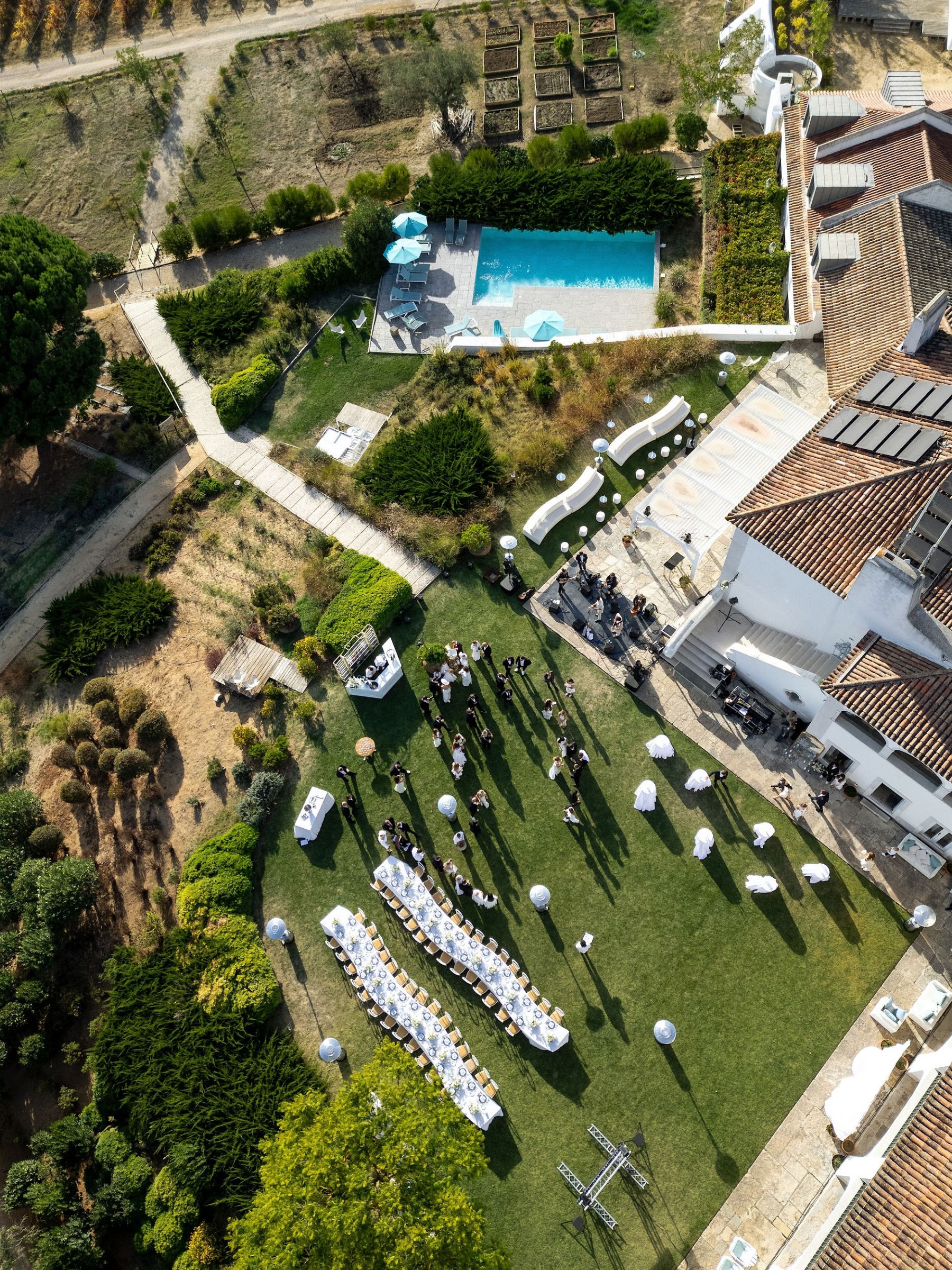 Mila &amp; Andrei's "Expensive Simplicity" Wedding at Hotel Casa Palmela, Portugal photo