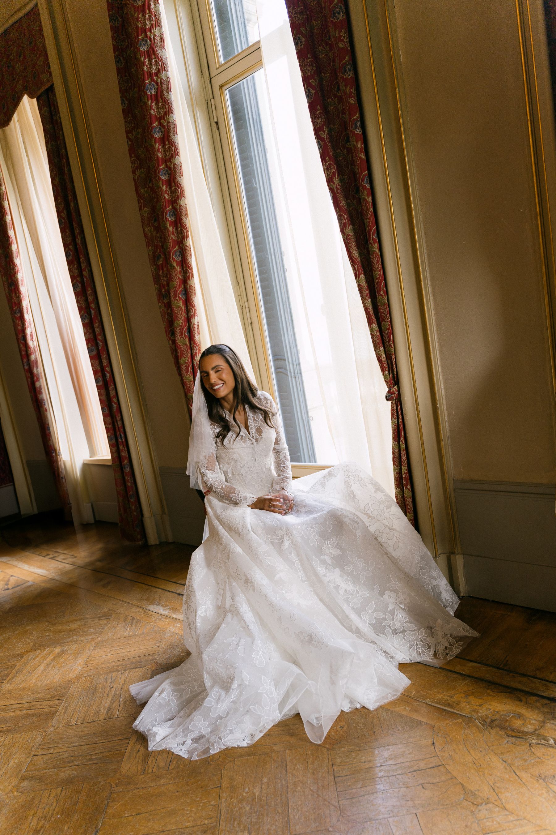 From a Paris Birthday Party to a Huppah on Lake Como: Carina &amp; Elie’s Wedding at The Villa Erba photo