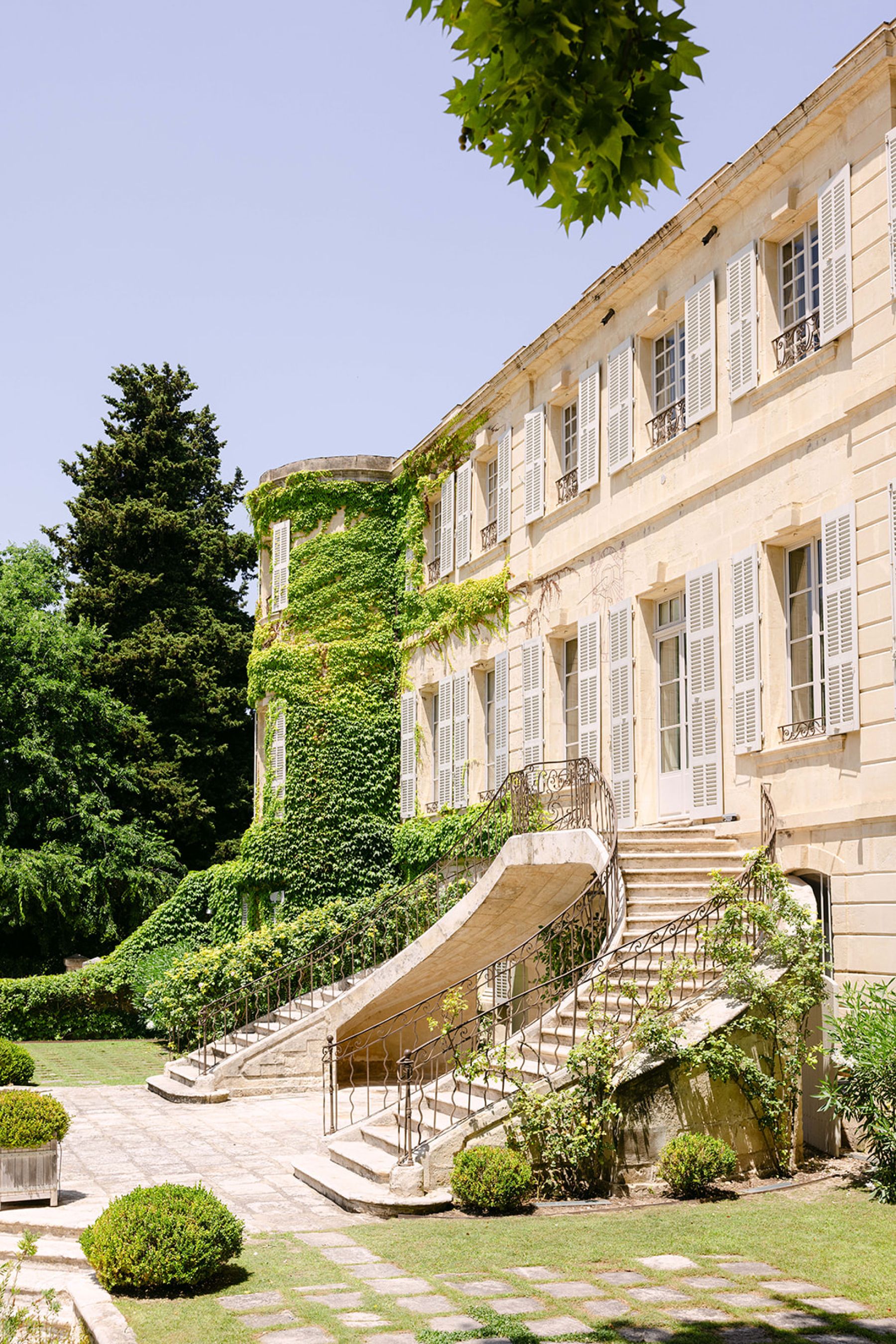 Twelve Years and One Valentine's Day Lunch: Elena &amp; Claude's Alpilles Wedding at Château d'Estoublon photo