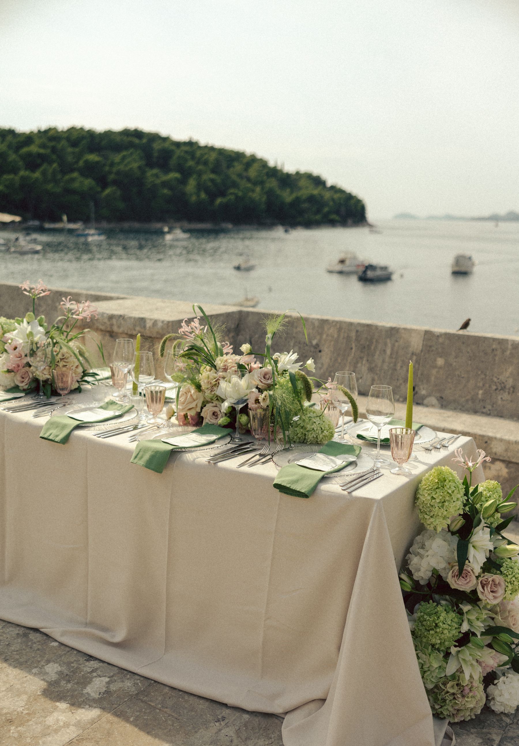 Ten Years, Seventy Guests, and the Adriatic as a Backdrop: Irina &amp; Erik's Wedding at Villa Banac photo