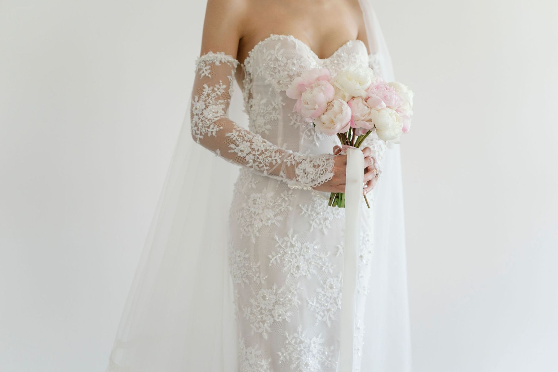 He Took 163 Flights to Get to Her: Kiki &amp; Thavidu's Wedding at COMO Point Yamu, Phuket photo