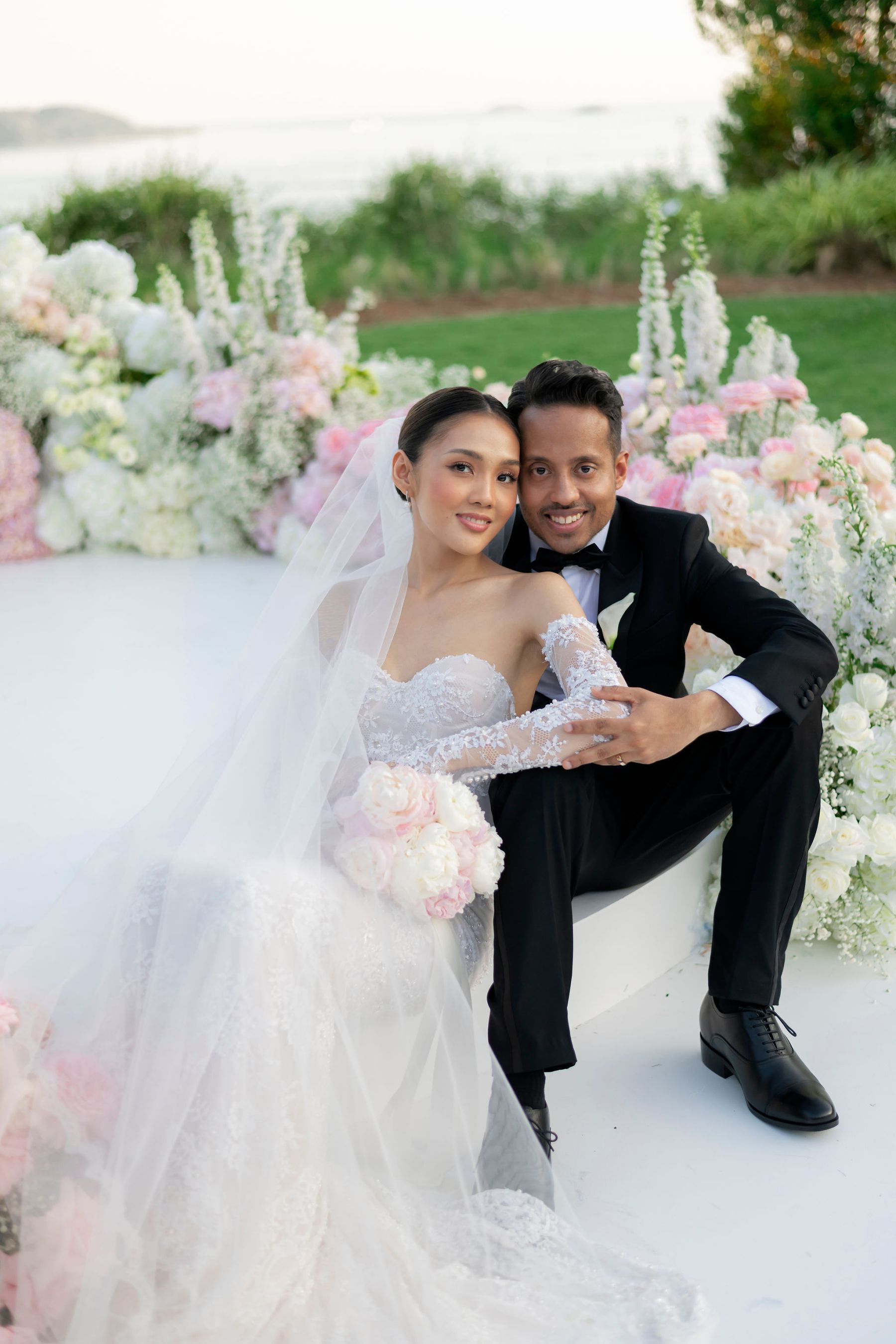 He Took 163 Flights to Get to Her: Kiki &amp; Thavidu's Wedding at COMO Point Yamu, Phuket photo