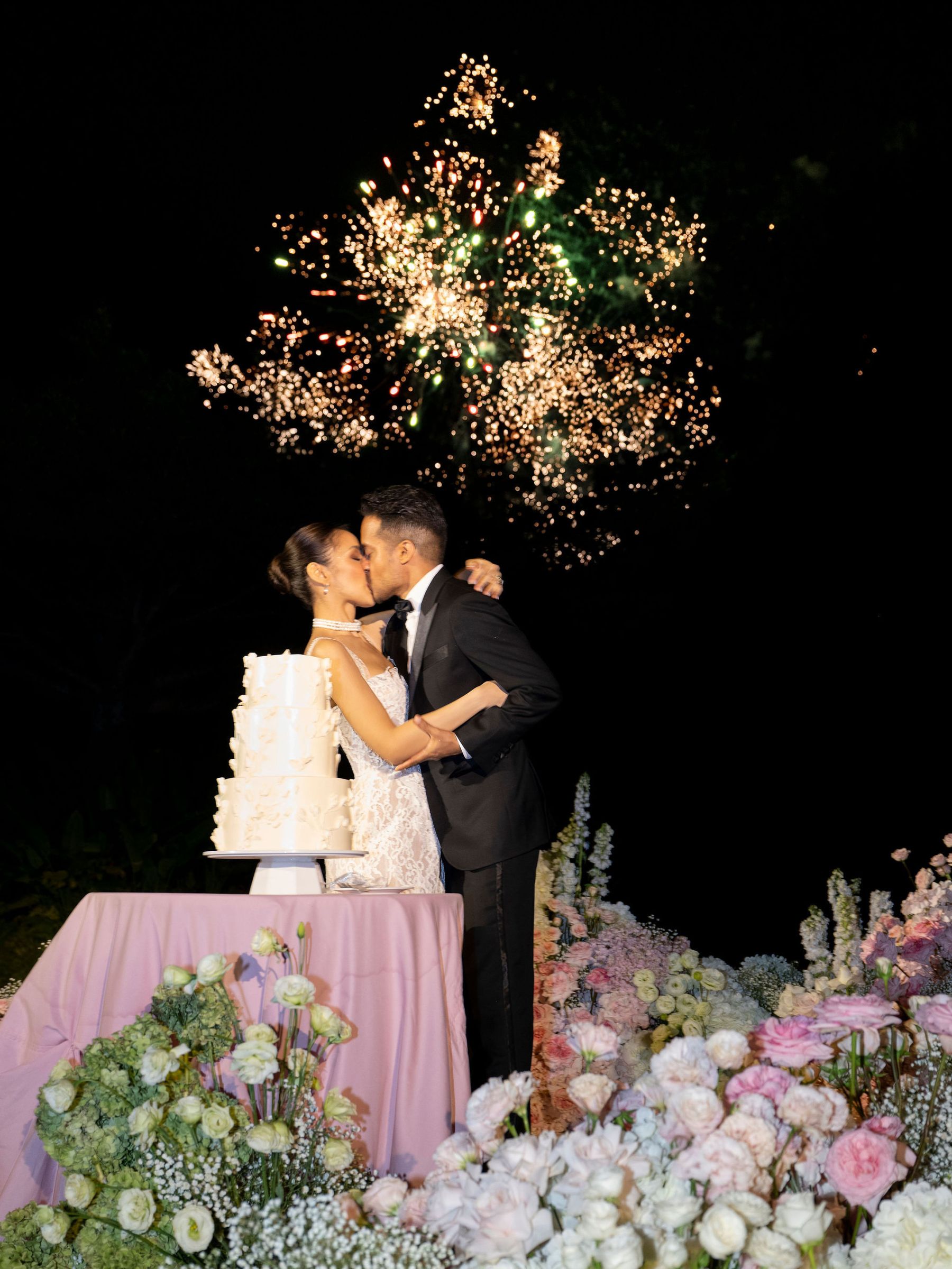 He Took 163 Flights to Get to Her: Kiki &amp; Thavidu's Wedding at COMO Point Yamu, Phuket photo