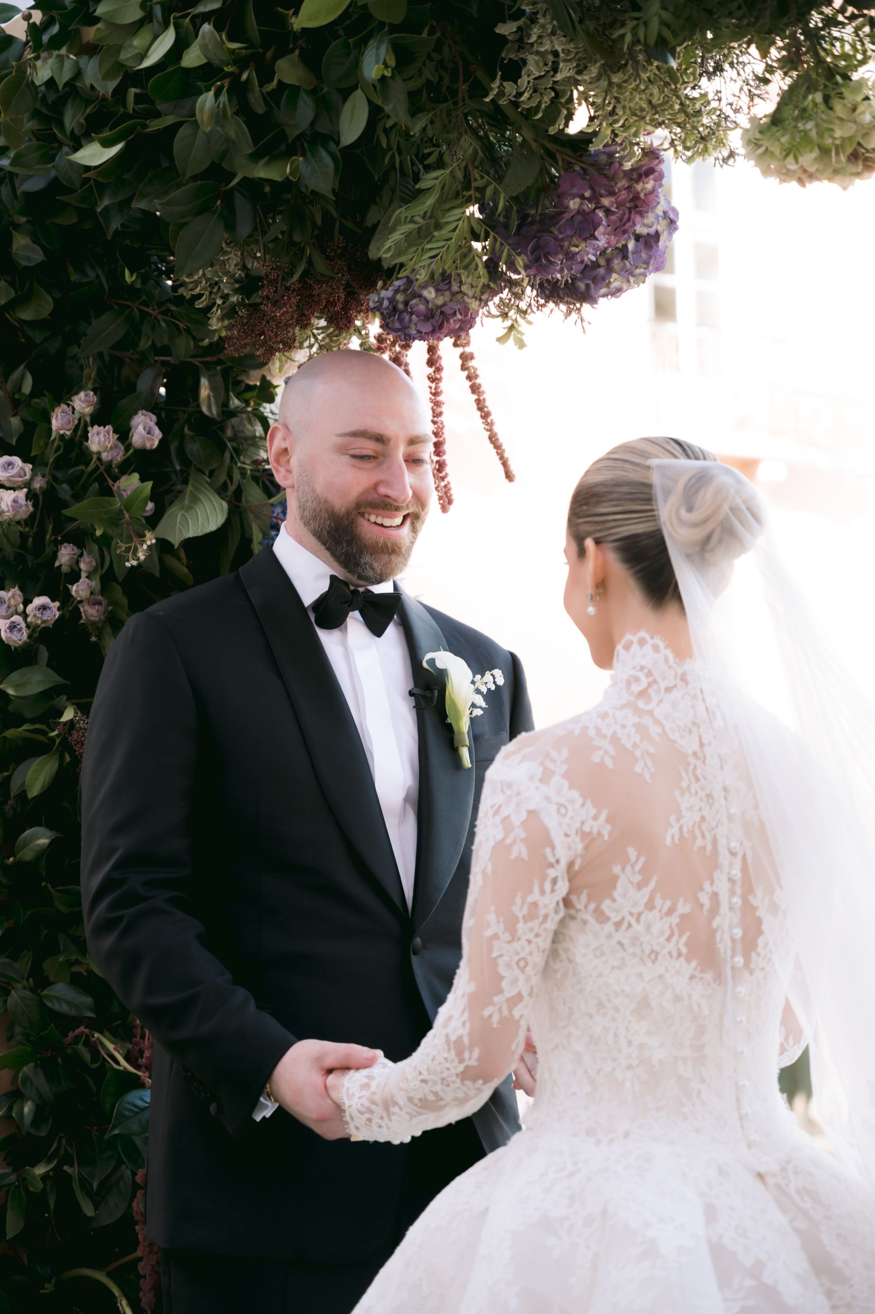 Timeless, Artistic, and Intentionally Dramatic: Andrea &amp; Jake's Wedding at Palácio Correio-Mor photo