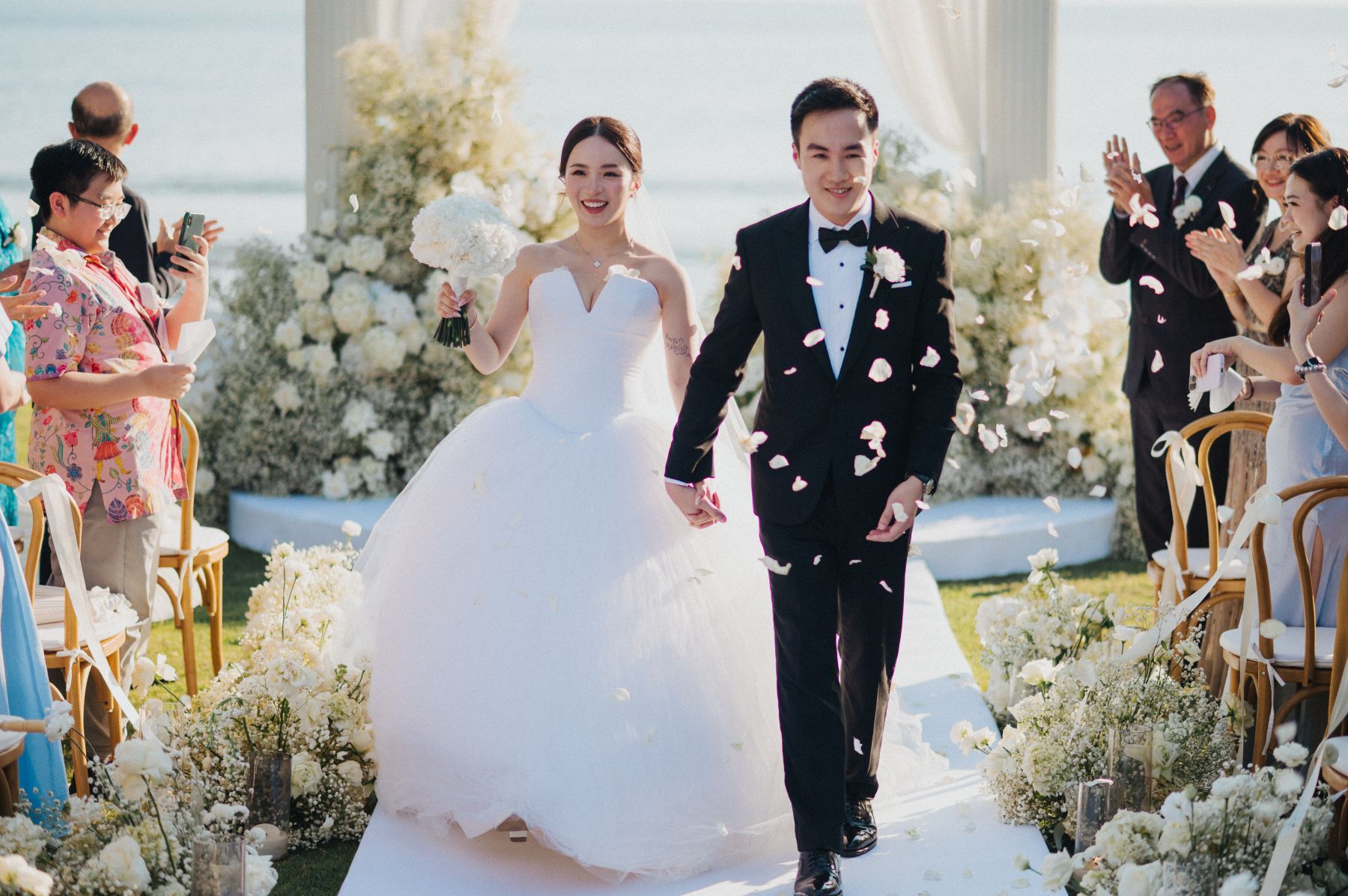 A Dog Portrait on Every Detail &amp; Beauty and the Beast on Saxophone: Gladys &amp; Donovan's Wedding at The Naka Phuket photo