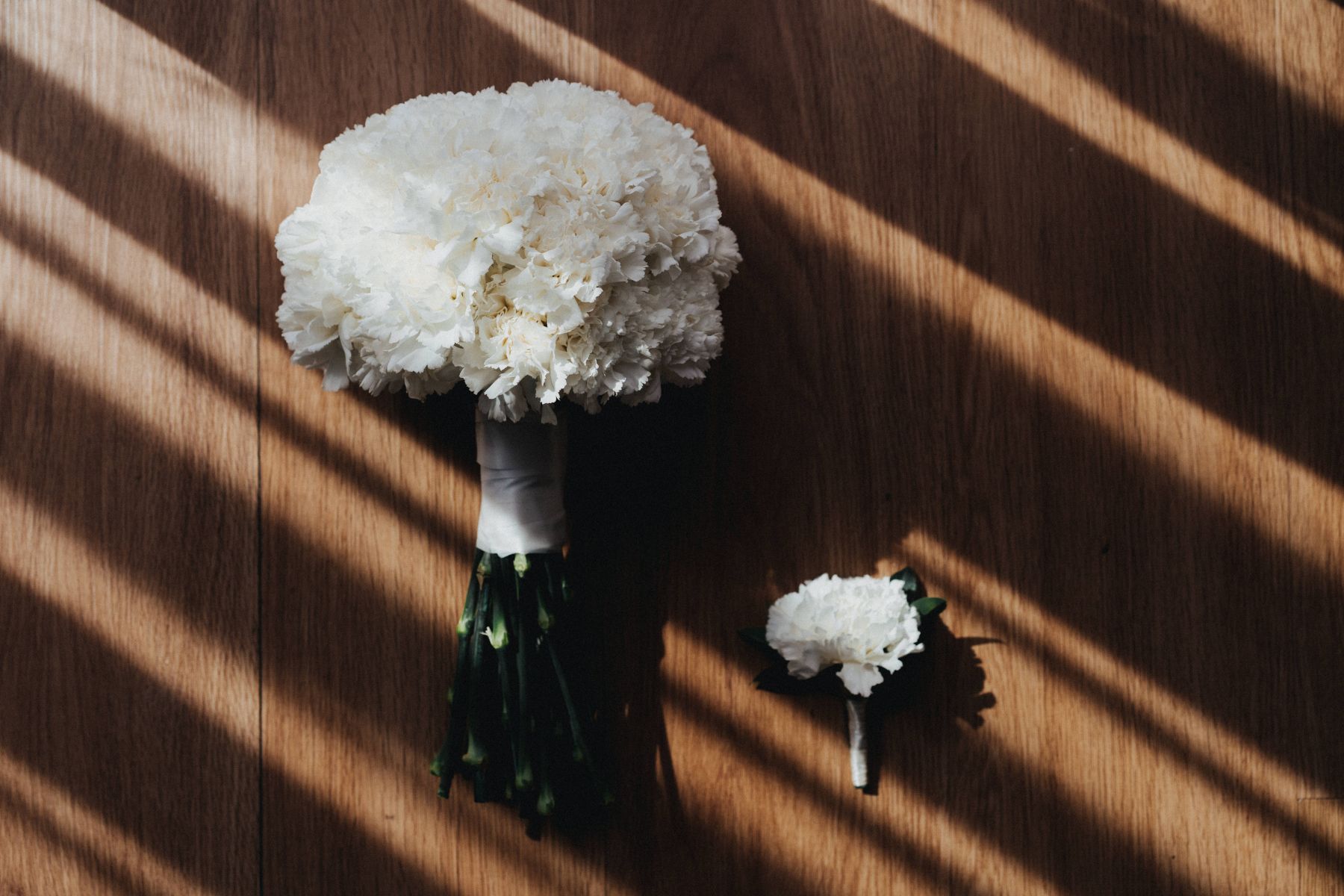 A Dog Portrait on Every Detail &amp; Beauty and the Beast on Saxophone: Gladys &amp; Donovan's Wedding at The Naka Phuket photo