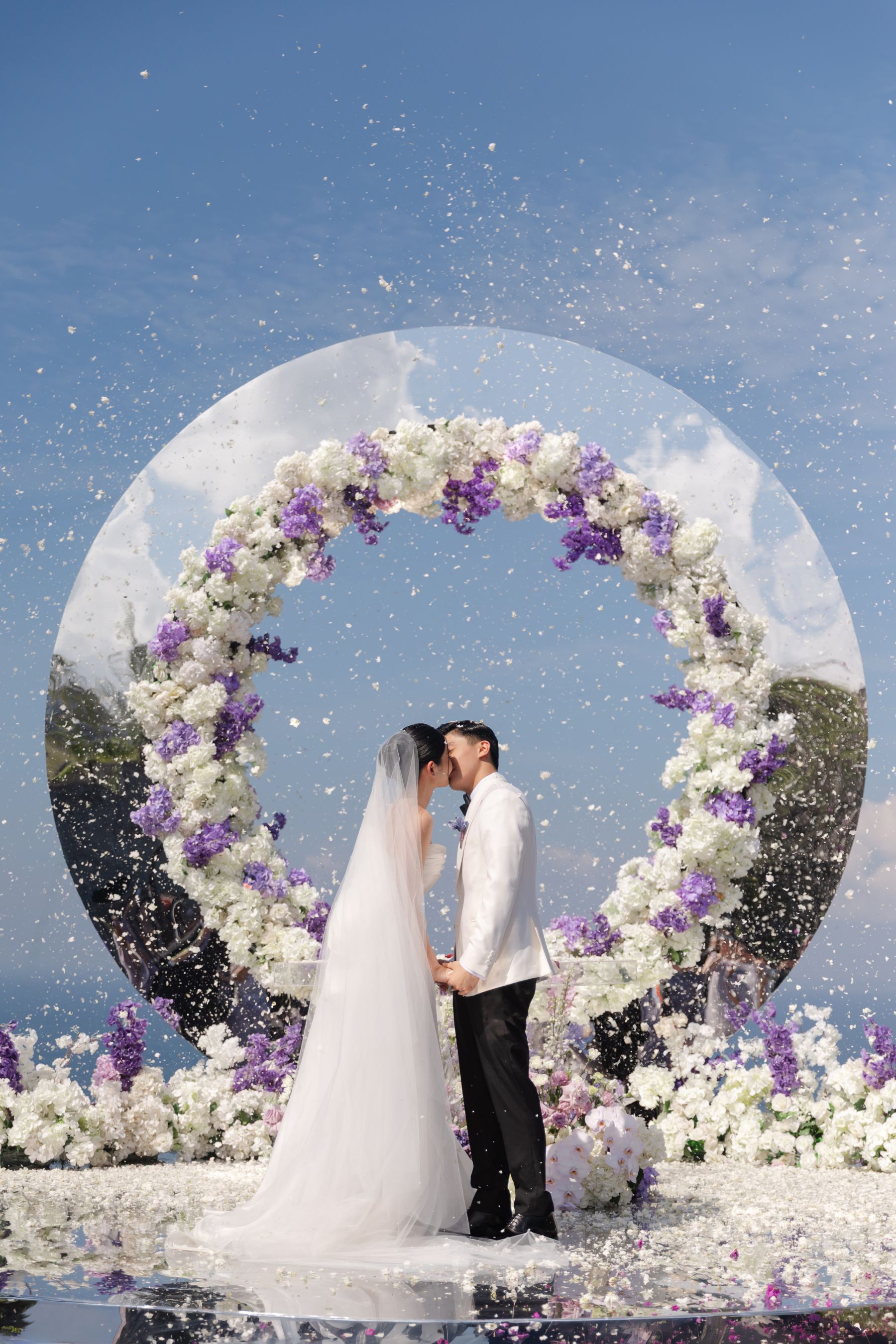 A Mirrored Aisle and a Bali Sky: Nouva &amp; Hary's Wedding at Six Senses Uluwatu photo