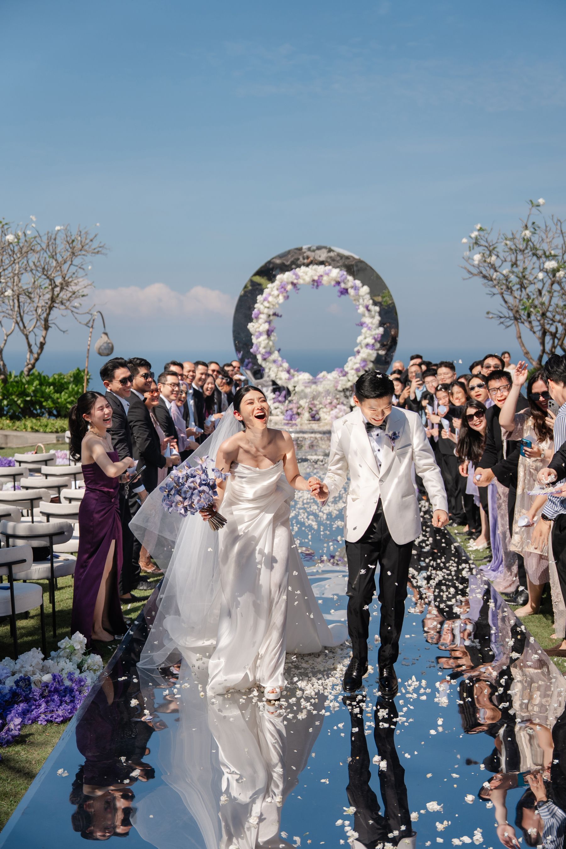 A Mirrored Aisle and a Bali Sky: Nouva &amp; Hary's Wedding at Six Senses Uluwatu photo