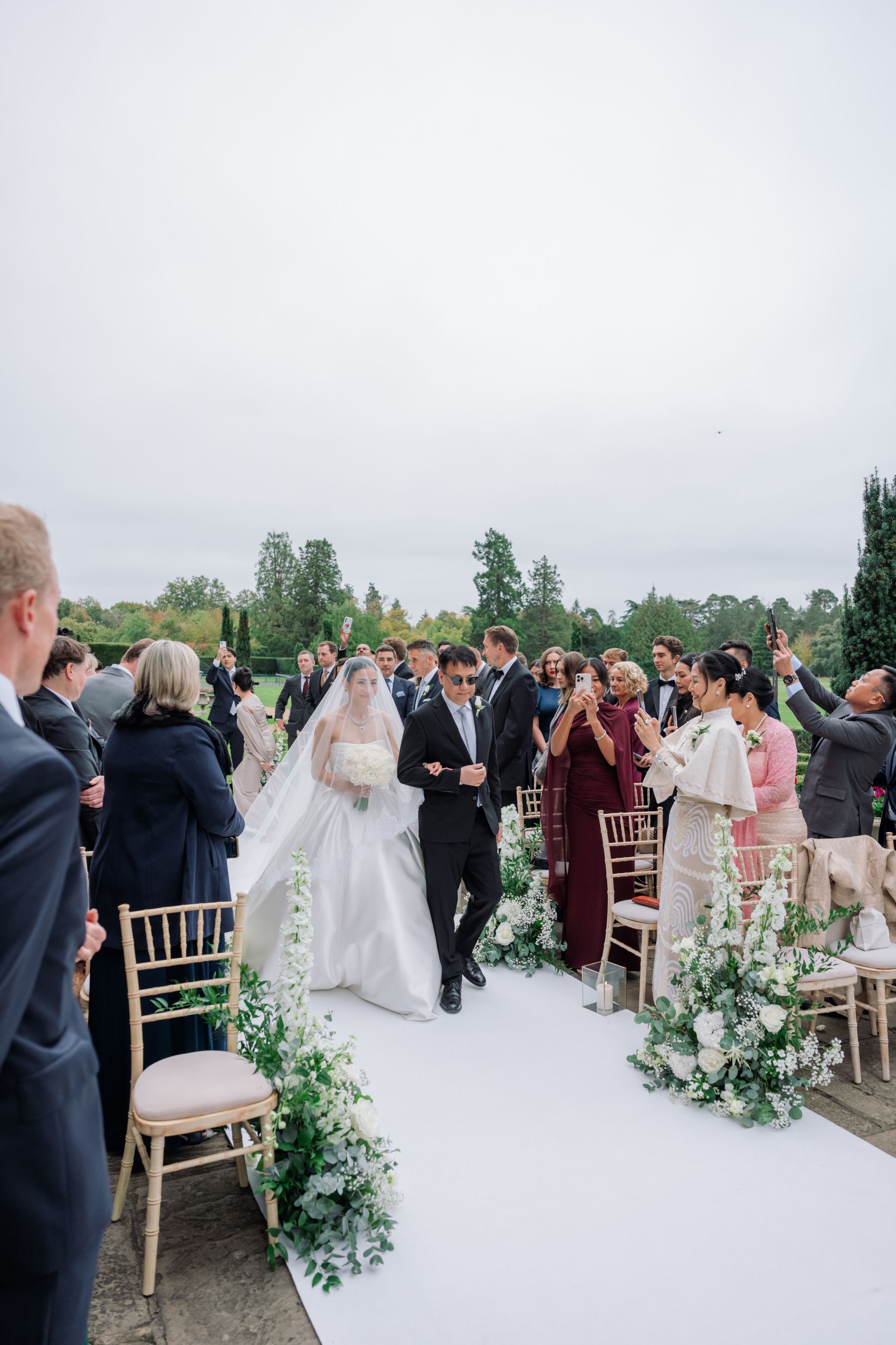 From Burma to the UK With Love: May &amp; Eddy's Rare Mogok Ruby Wedding at Hedsor House photo