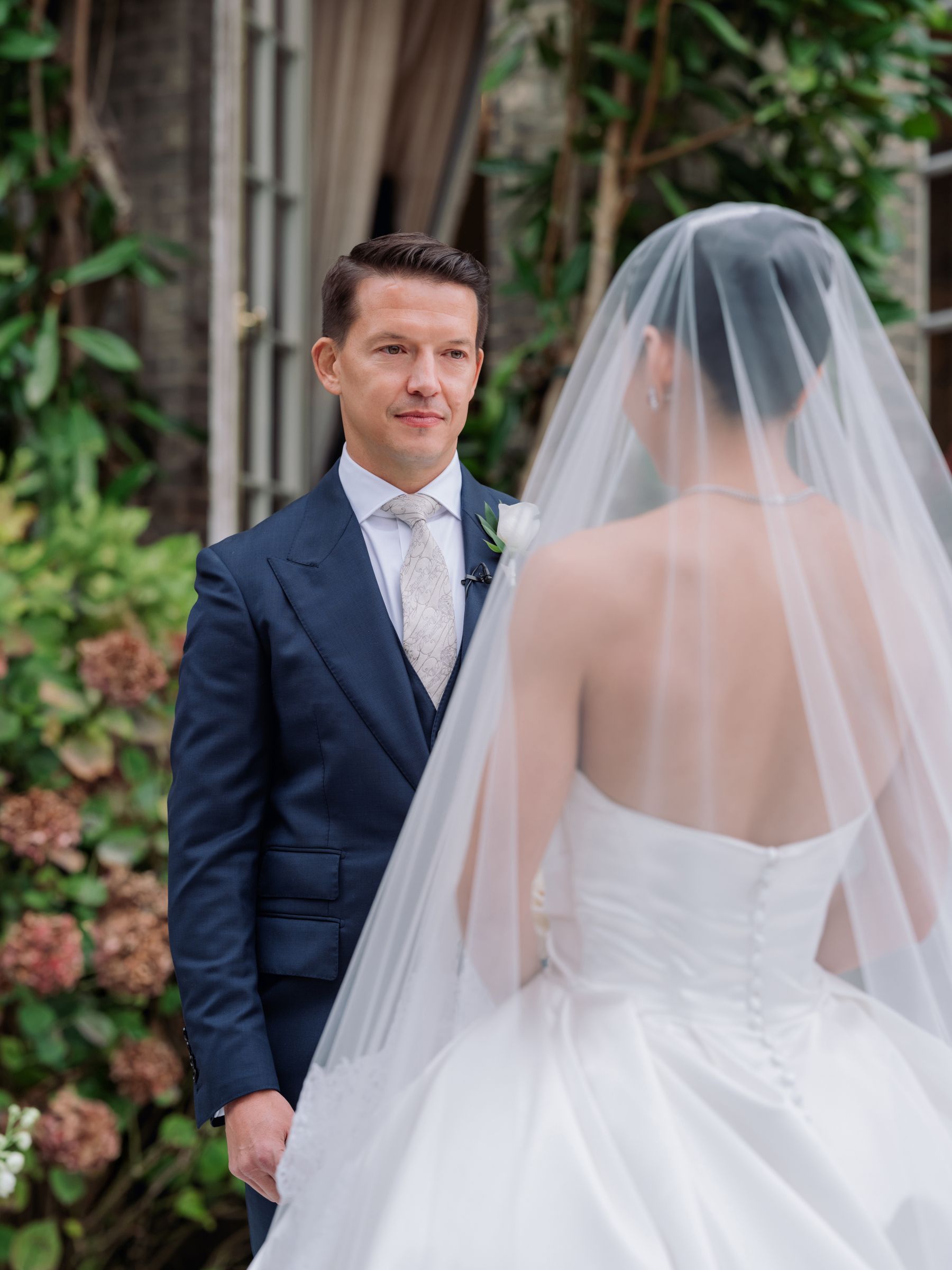 From Burma to the UK With Love: May &amp; Eddy's Rare Mogok Ruby Wedding at Hedsor House photo