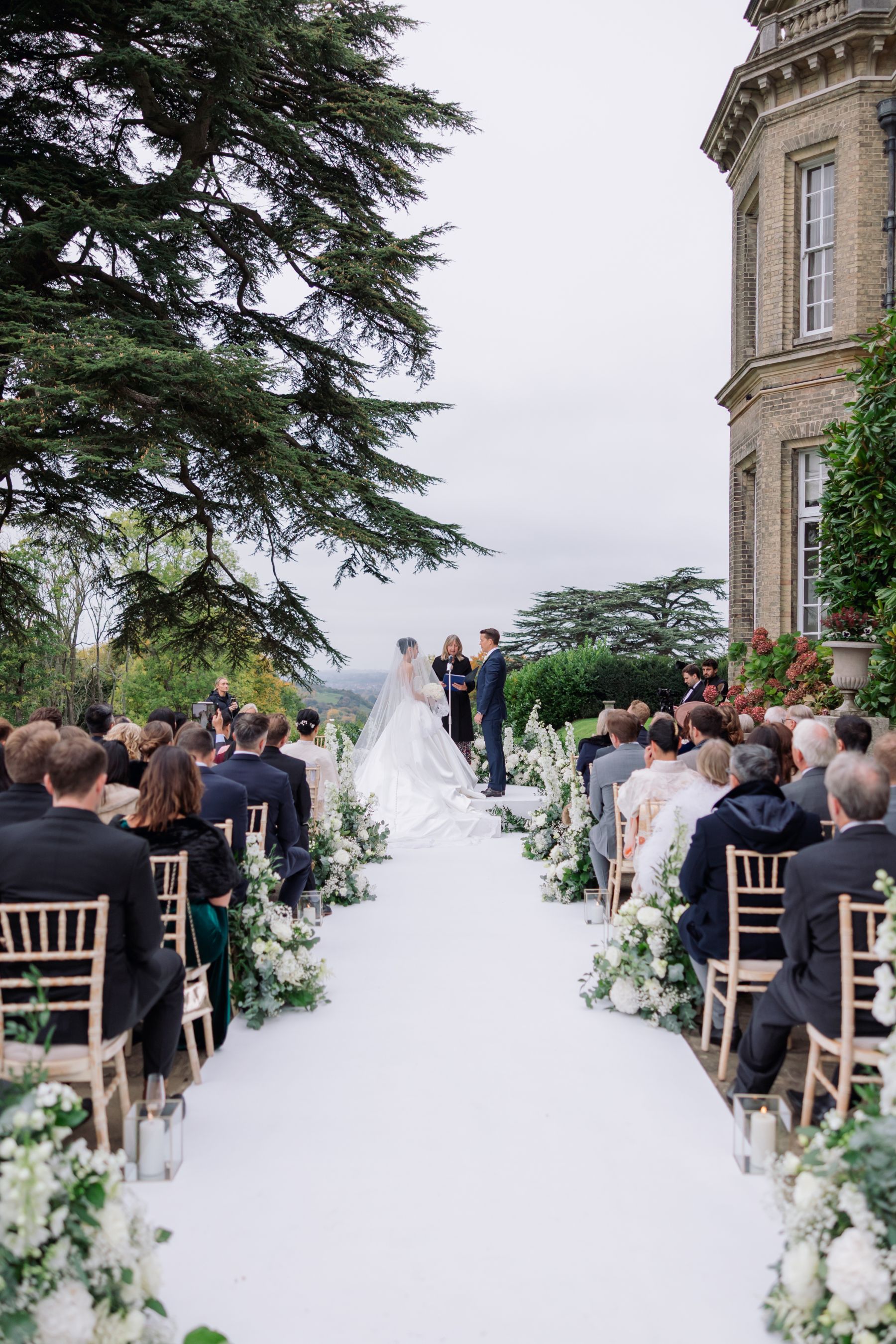 From Burma to the UK With Love: May &amp; Eddy's Rare Mogok Ruby Wedding at Hedsor House photo