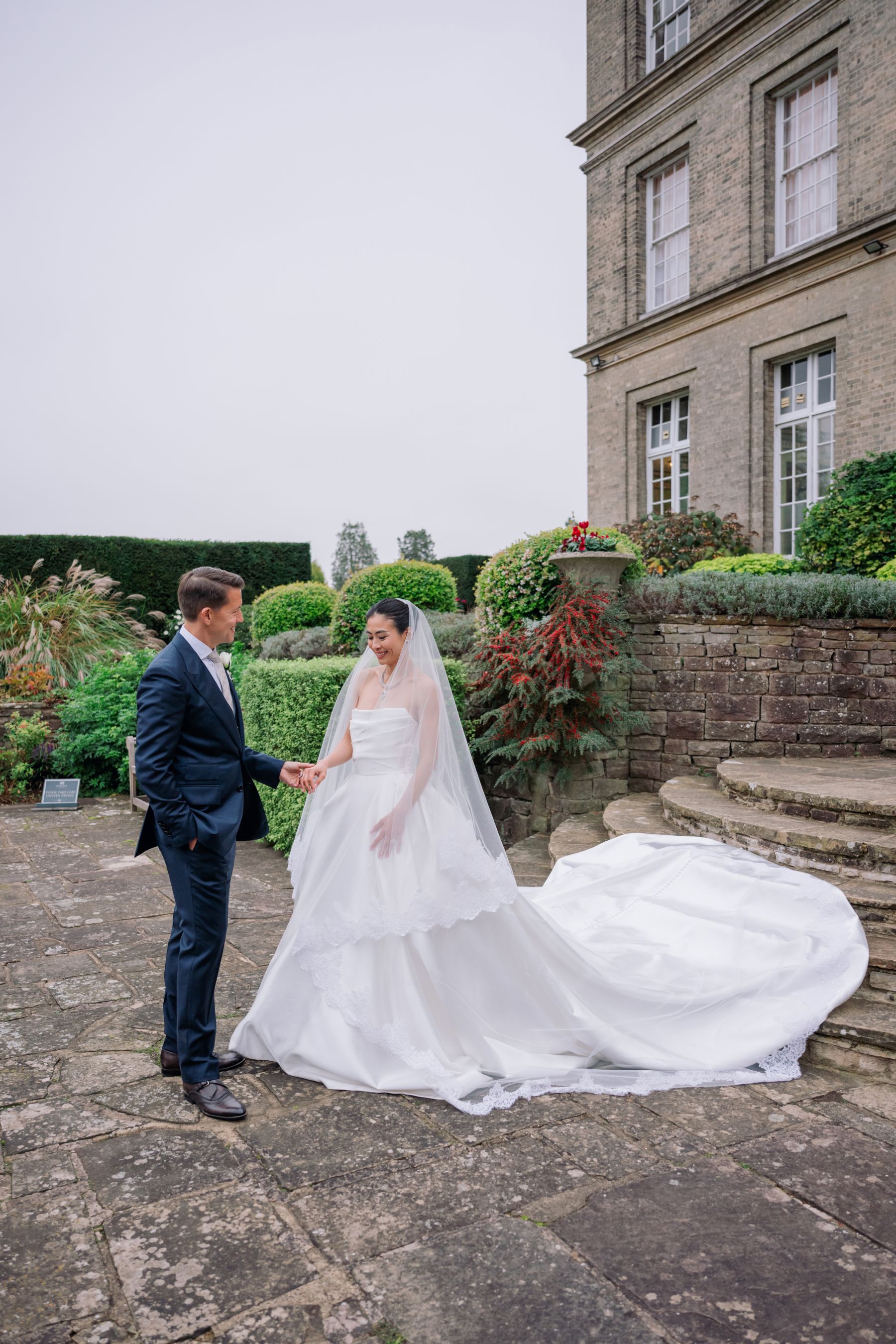 From Burma to the UK With Love: May &amp; Eddy's Rare Mogok Ruby Wedding at Hedsor House photo