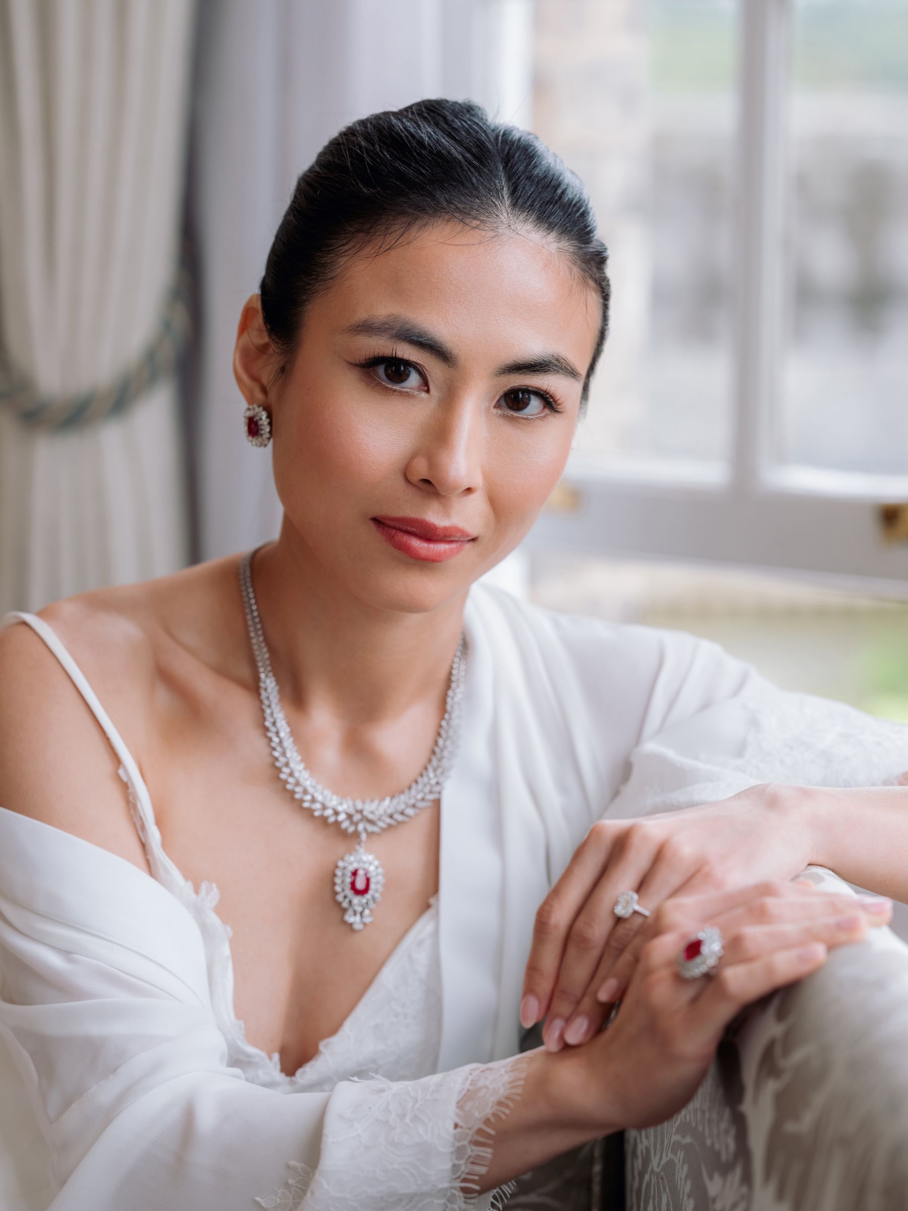From Burma to the UK With Love: May &amp; Eddy's Rare Mogok Ruby Wedding at Hedsor House photo