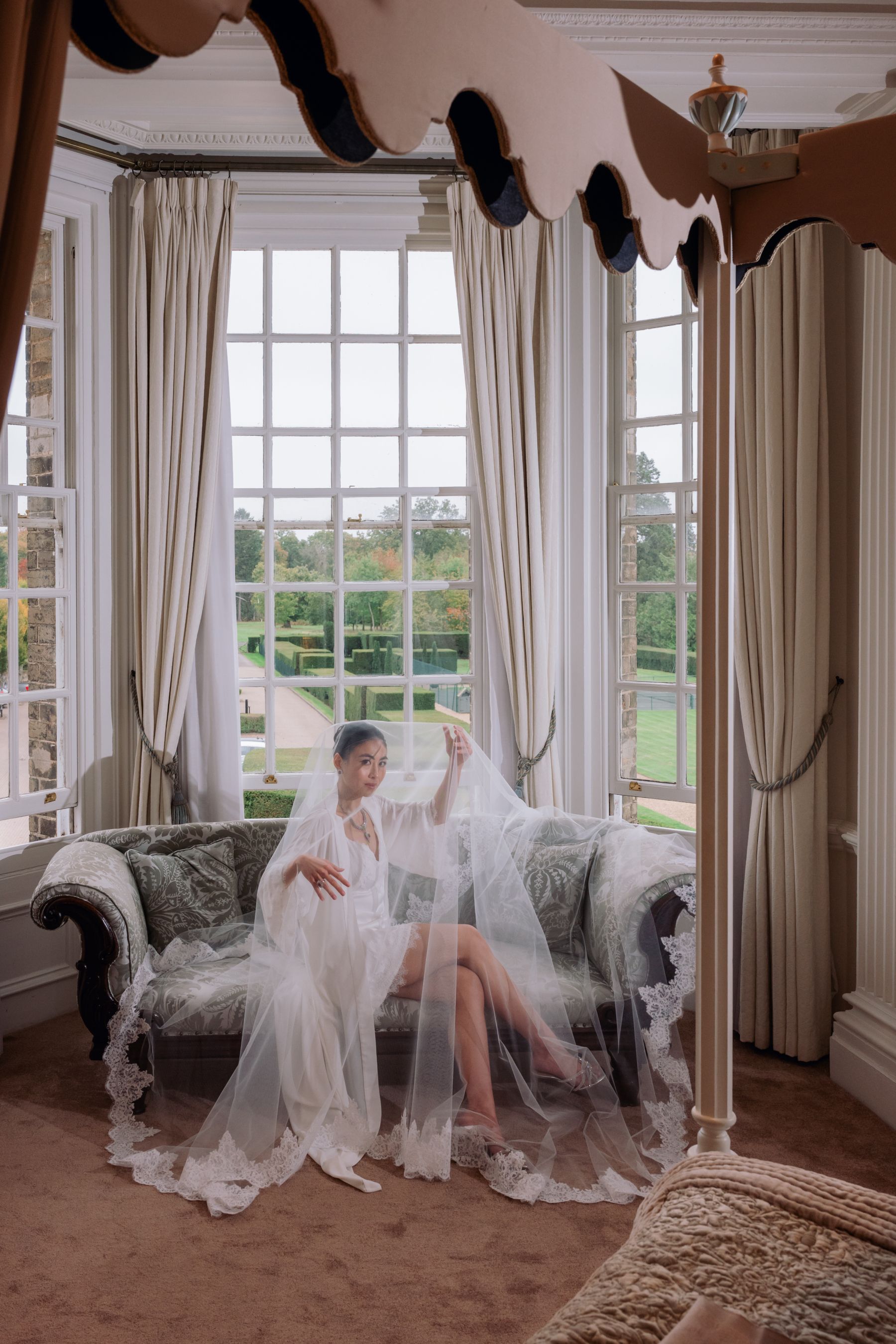 From Burma to the UK With Love: May &amp; Eddy's Rare Mogok Ruby Wedding at Hedsor House photo
