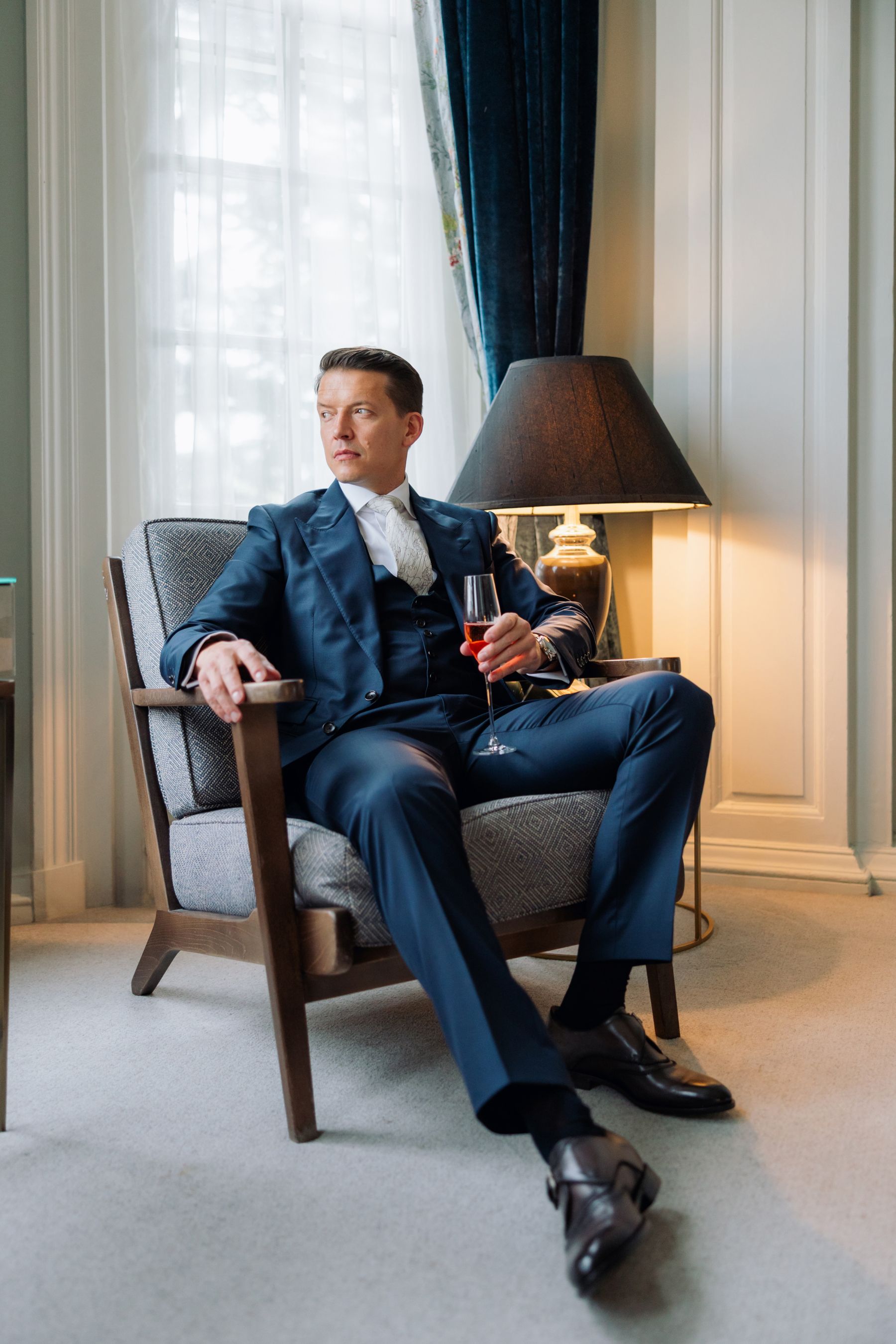 From Burma to the UK With Love: May &amp; Eddy's Rare Mogok Ruby Wedding at Hedsor House photo