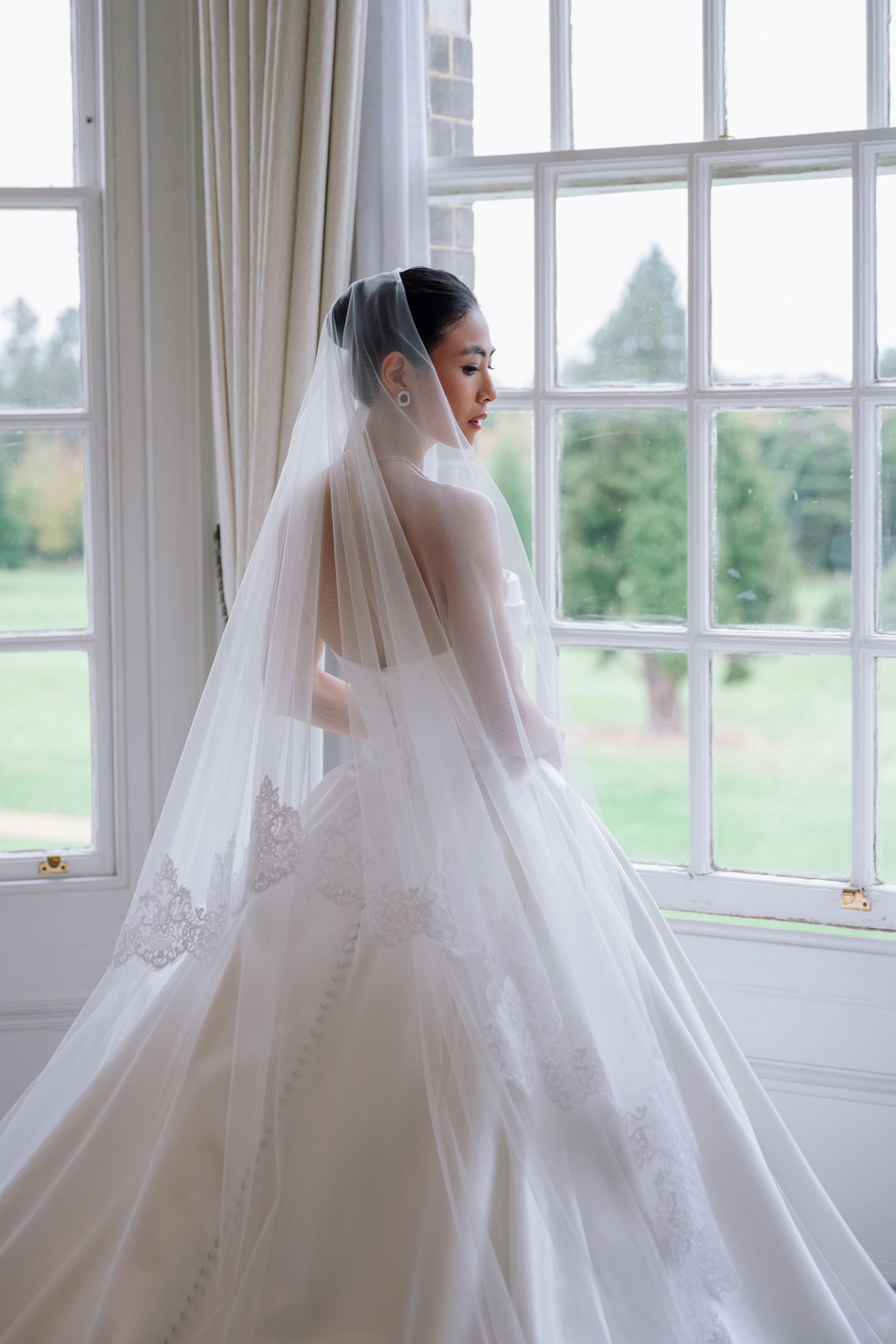 From Burma to the UK With Love: May &amp; Eddy's Rare Mogok Ruby Wedding at Hedsor House photo