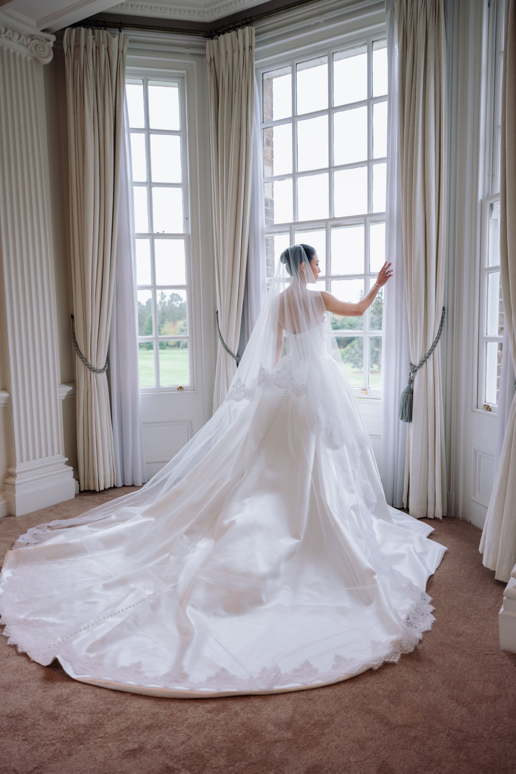 From Burma to the UK With Love: May &amp; Eddy's Rare Mogok Ruby Wedding at Hedsor House photo