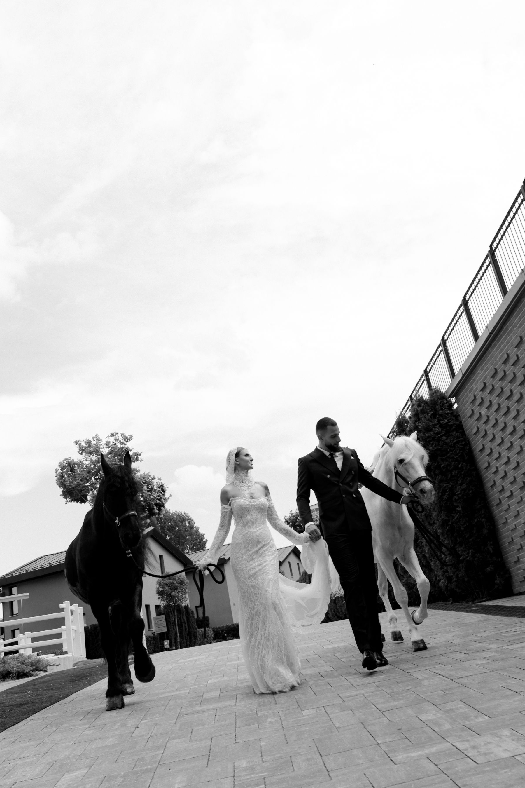 Black Details, Two Horses, and a Bride Who Planned It All Herself: Andreea &amp; Bela's Wedding at Issa Resort photo