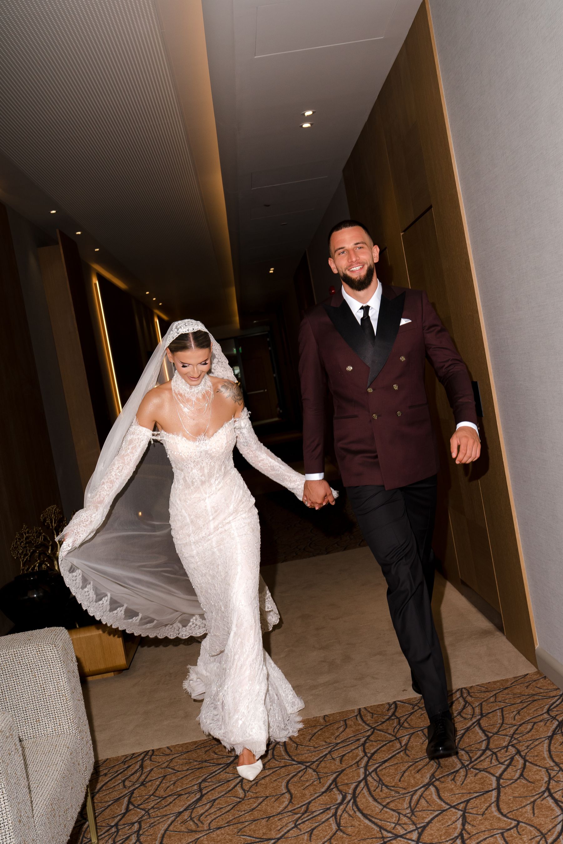 Black Details, Two Horses, and a Bride Who Planned It All Herself: Andreea &amp; Bela's Wedding at Issa Resort photo