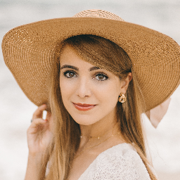 Gloria Velvet Photographer