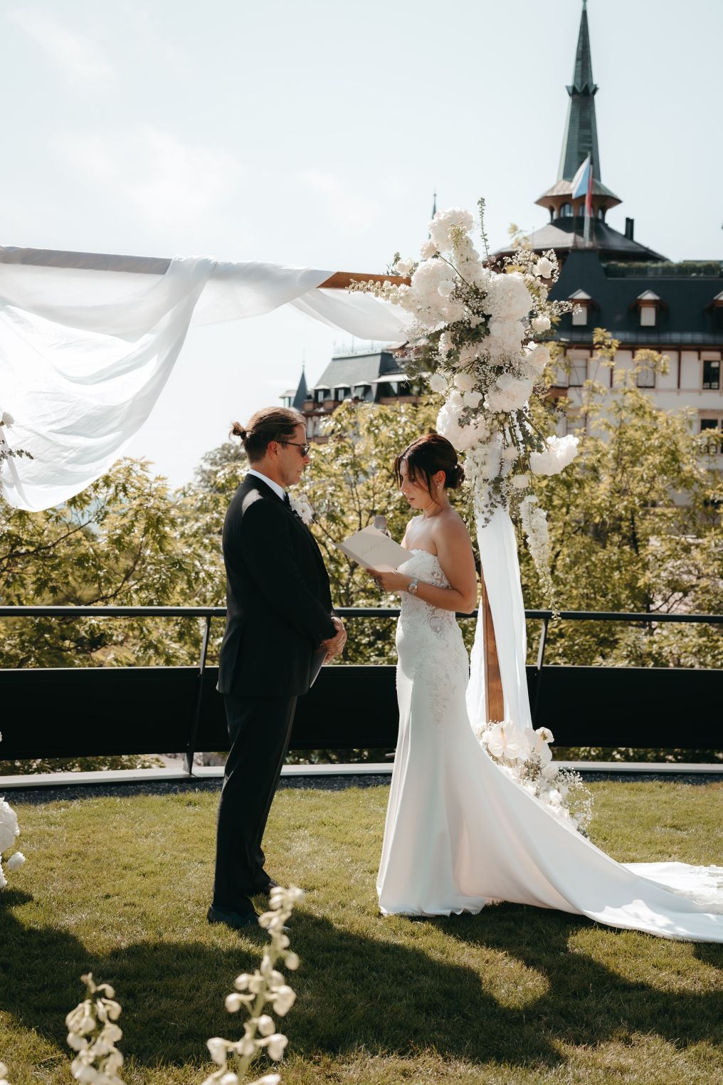 Gloria Velvet Photographer photo